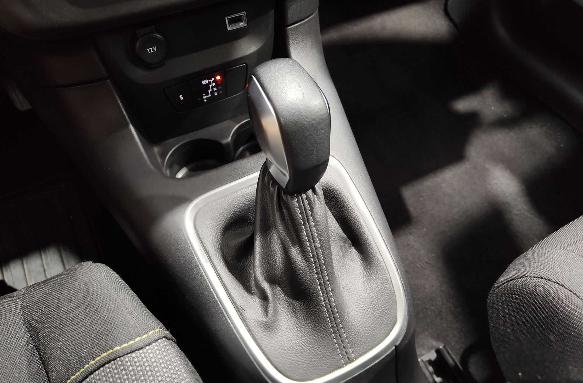 Citroën C3 PureTech 110 Shine EAT6 - foto 5