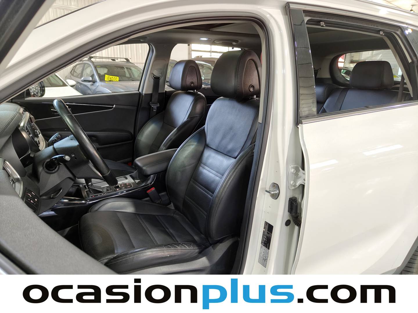 Foto asientos delanteros KIA Sorento KIA Sorento 2.2 CRDi x-Tech 4x4 Auto (200 CV) 7 Plazas