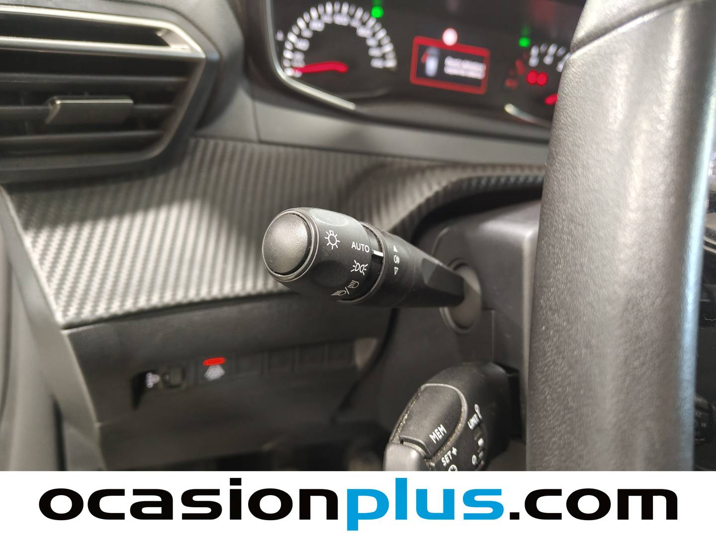 Foto Peugeot 2008 Peugeot 2008 PureTech 100 S&S Allure (100 CV)