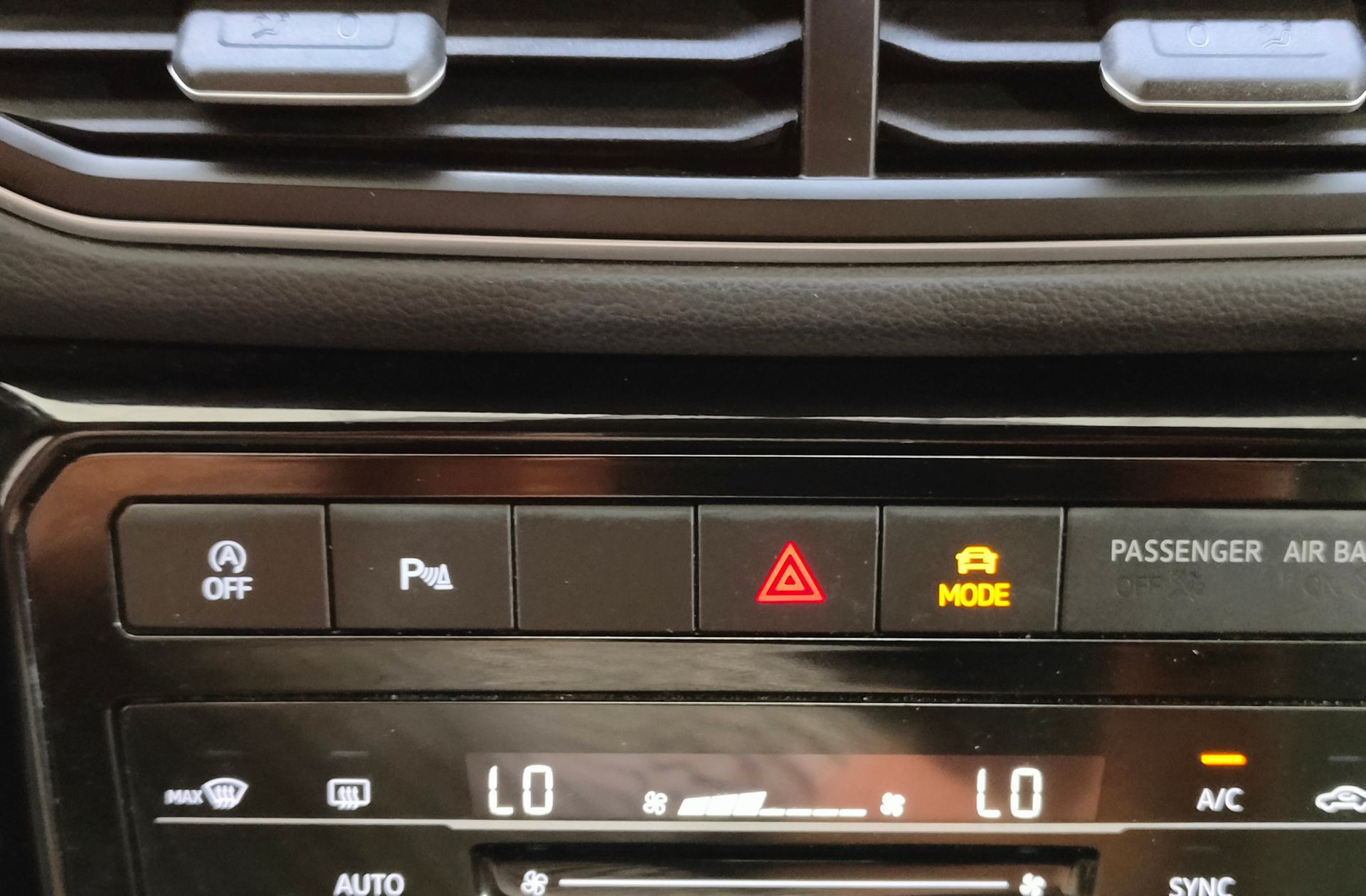Volkswagen T-Cross R-Line 1.0 TSI DSG - foto 11