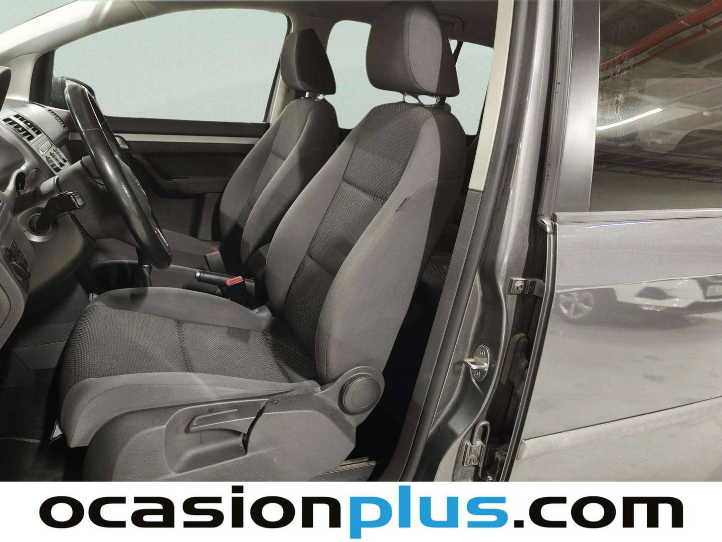 Foto asientos delanteros Volkswagen Touran Volkswagen Touran 1.2 TSI Edition 7 Plazas (105 CV)