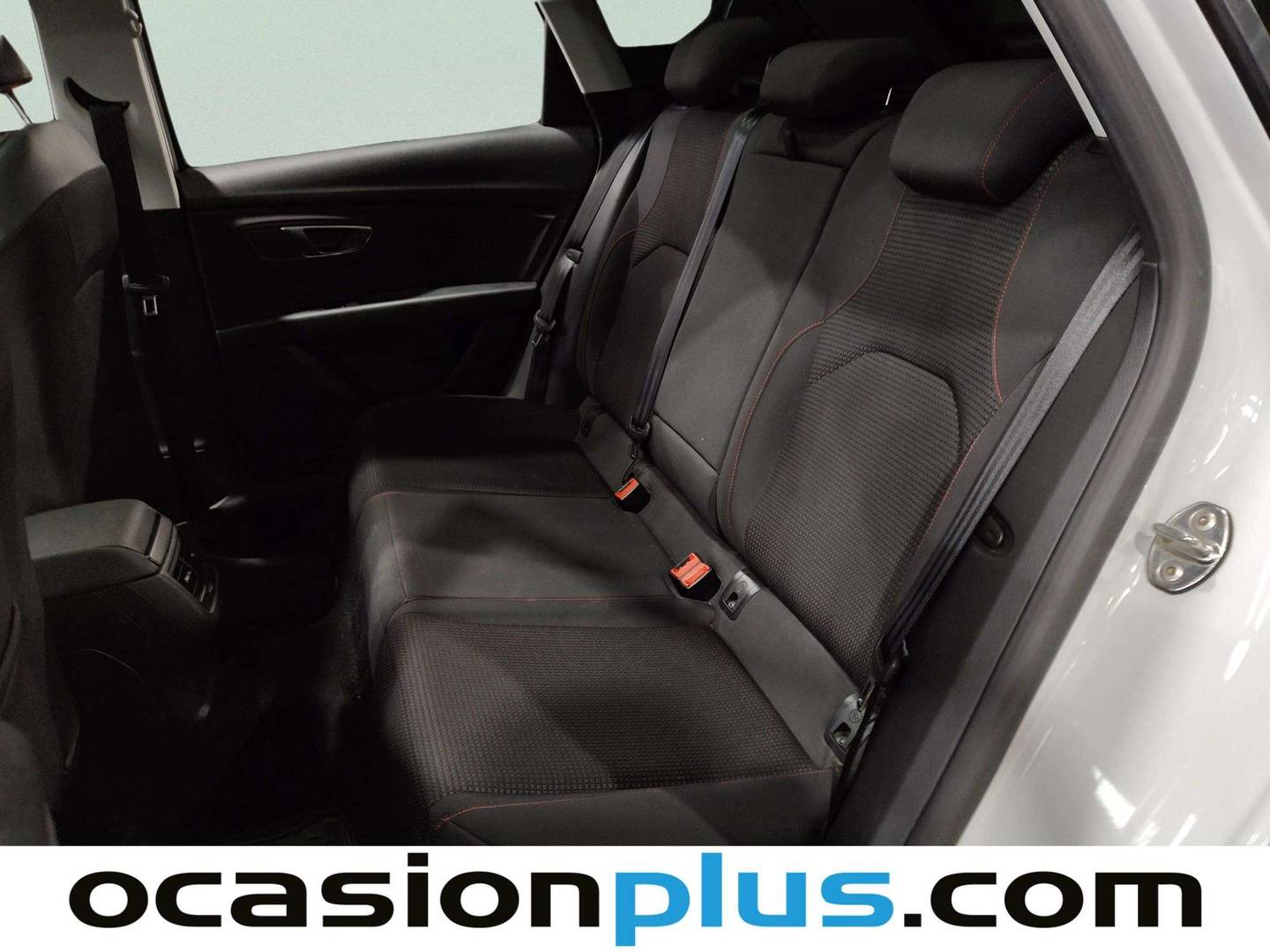 Foto asientos traseros Seat León Seat León ST 1.4 TSI ACT S&S FR Plus (150 CV)