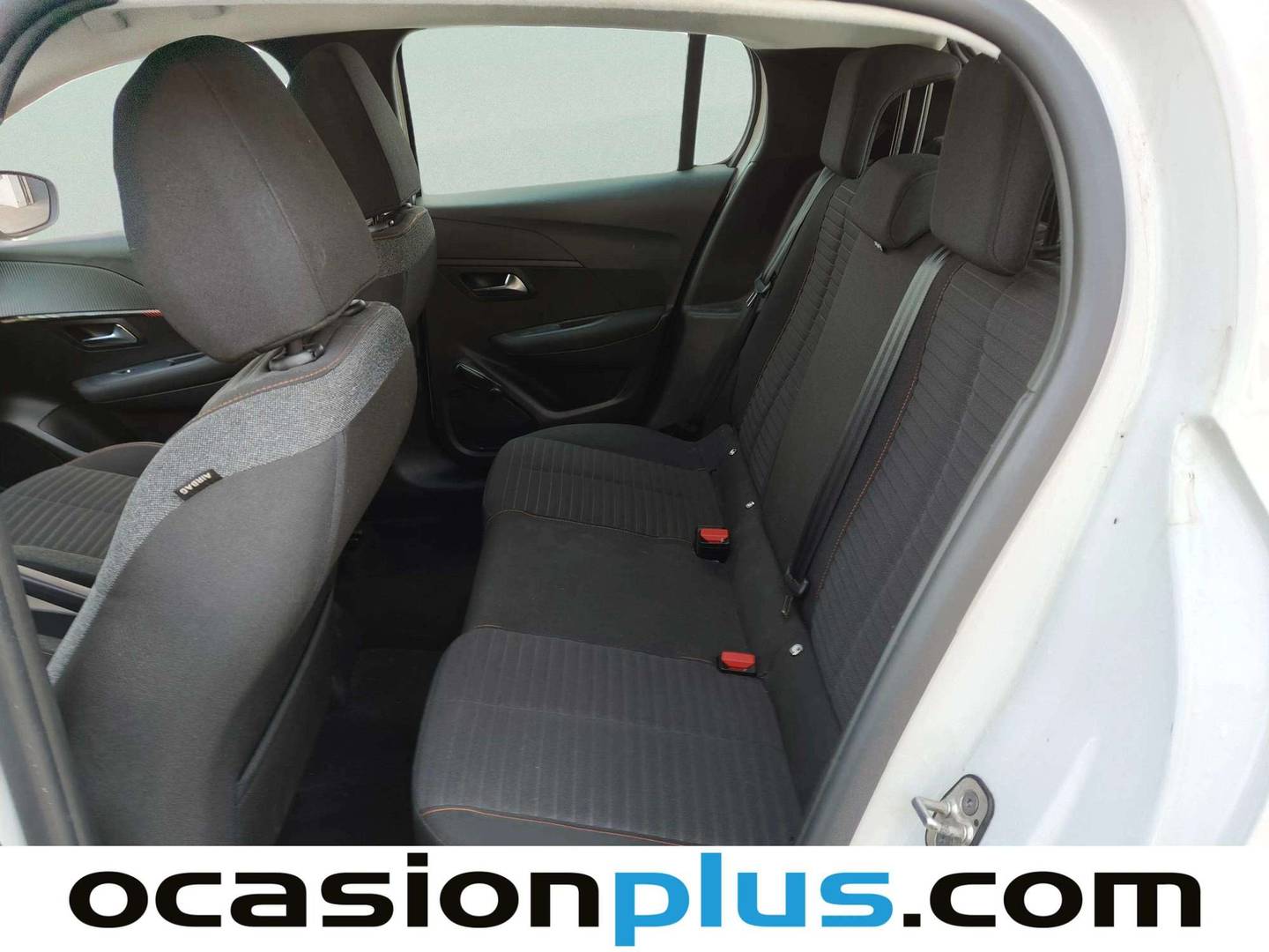 Foto asientos traseros Peugeot 208 Peugeot 208 BlueHDi 100 Active (100 CV)