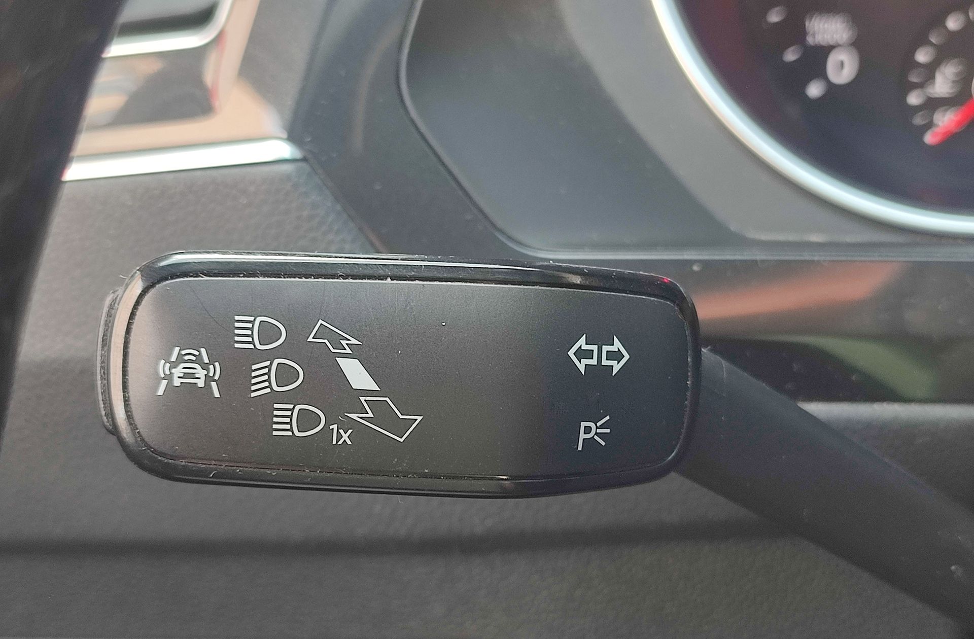 Volkswagen Tiguan Edition 2.0 TDI - foto 22