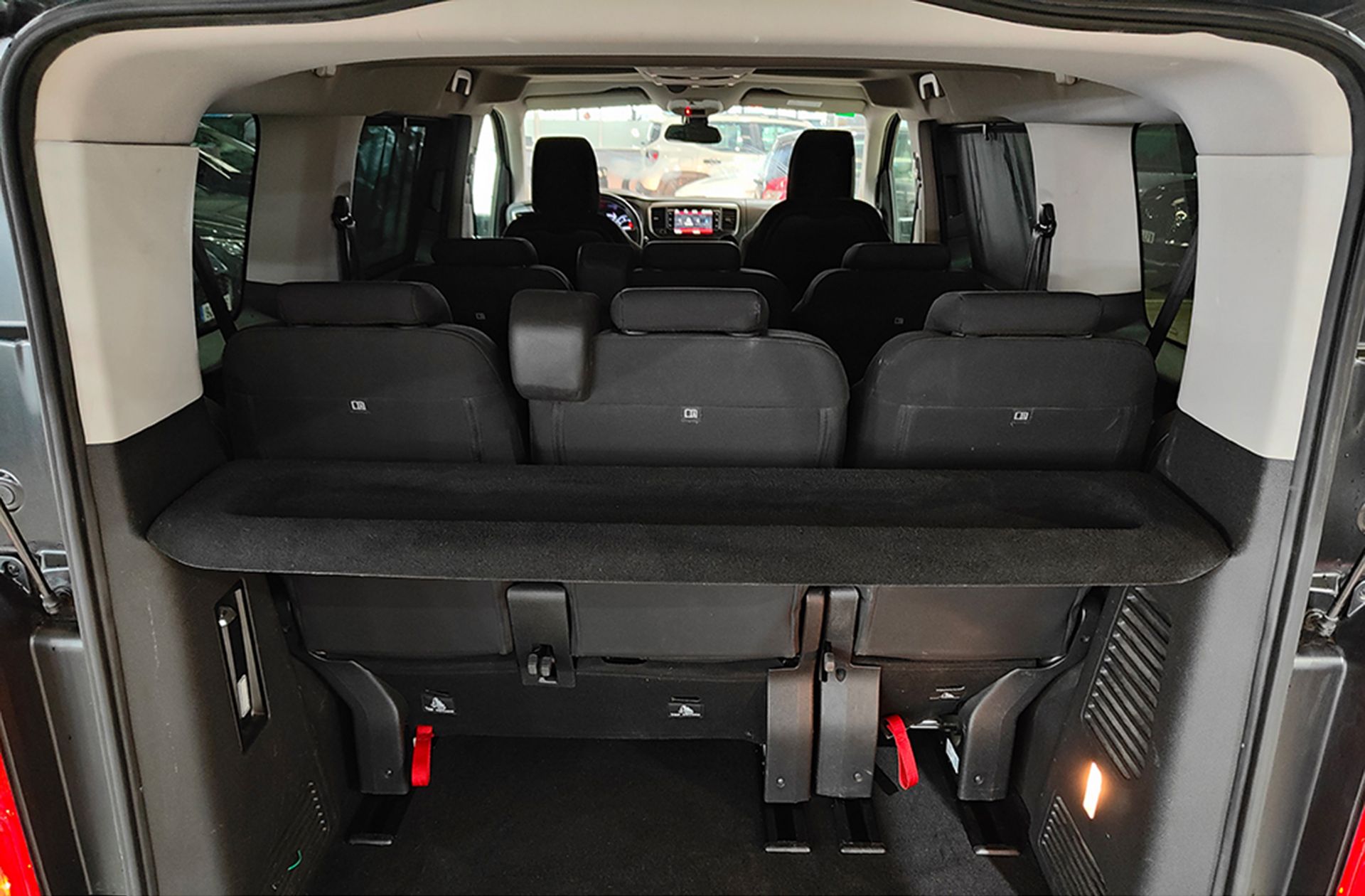 Citroën SpaceTourer BlueHDi 150 Feel Talla M - foto 16