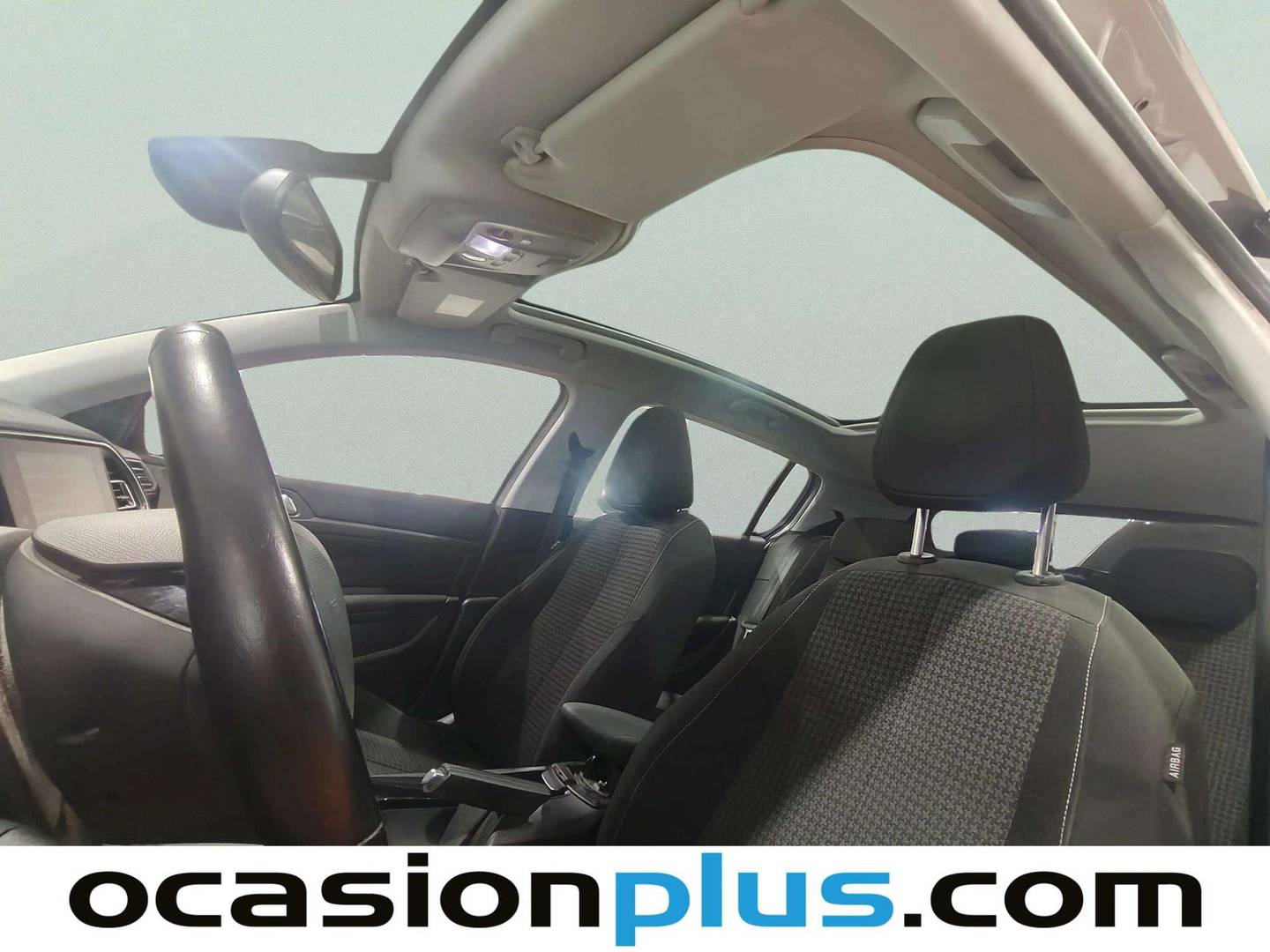 Extras y acabados del Peugeot 308 Peugeot 308 PureTech 130 Active EAT6 (130 CV)