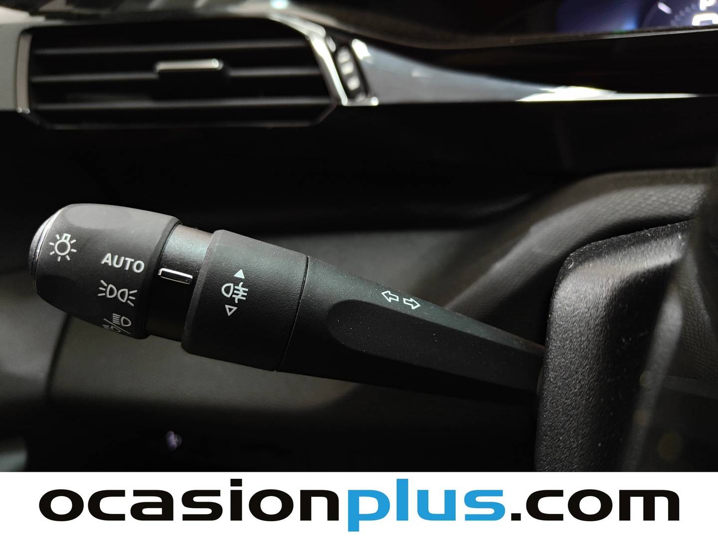 Foto Peugeot 308 Peugeot 308 PureTech 130 S&S Active EAT8 (130 CV)