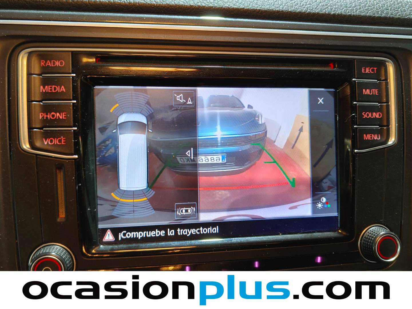 Acabados Volkswagen Caravelle Volkswagen Caravelle Premium Batalla Larga 2.0 TDI BMT (150 CV) DSG