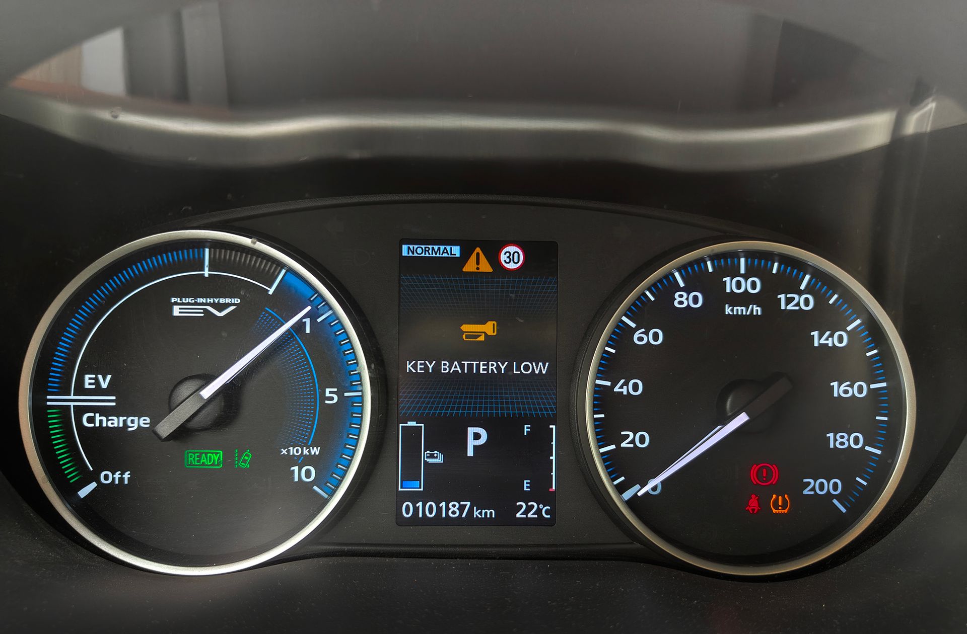 Mitsubishi Eclipse Cross 2.4 PHEV Kaiteki 4WD - foto 27