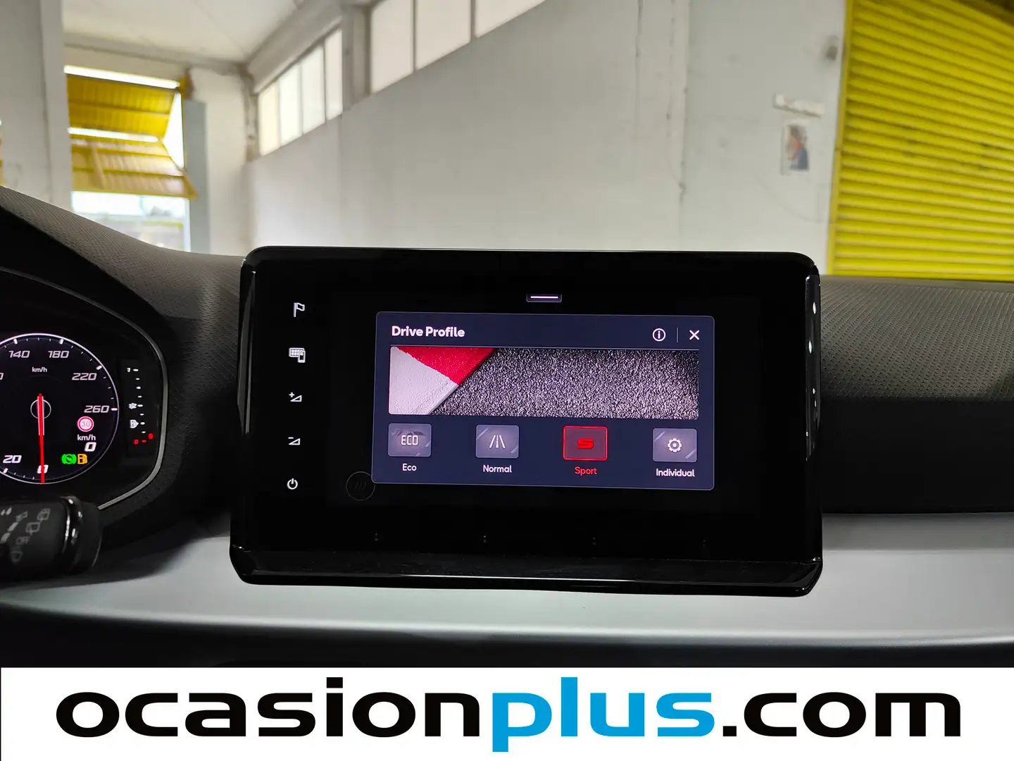 Foto Seat Arona SEAT Arona 1.5 TSI FR XL DSG (150 CV)