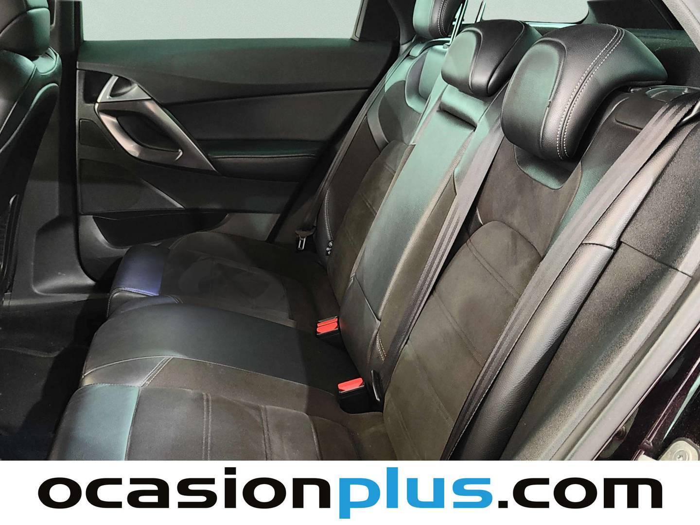 Foto asientos traseros DS DS 5 DS DS5 BlueHdi 180 Style EAT6 (181 CV)