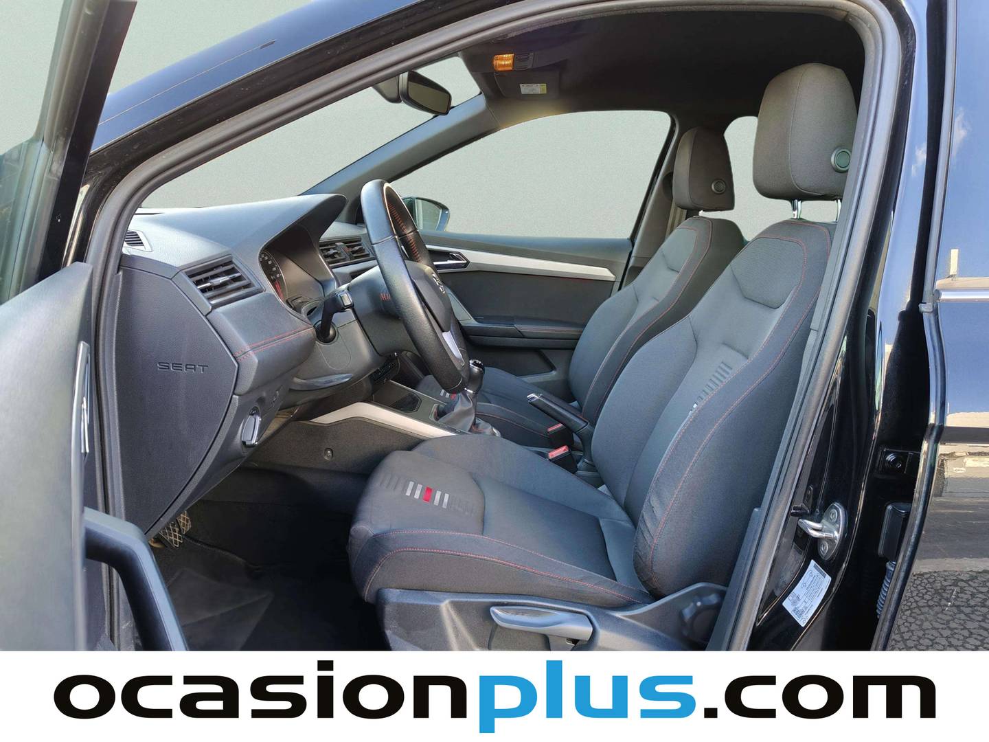 Foto asientos delanteros Seat Arona Seat Arona 1.6 TDI Ecomotive FR (115 CV)