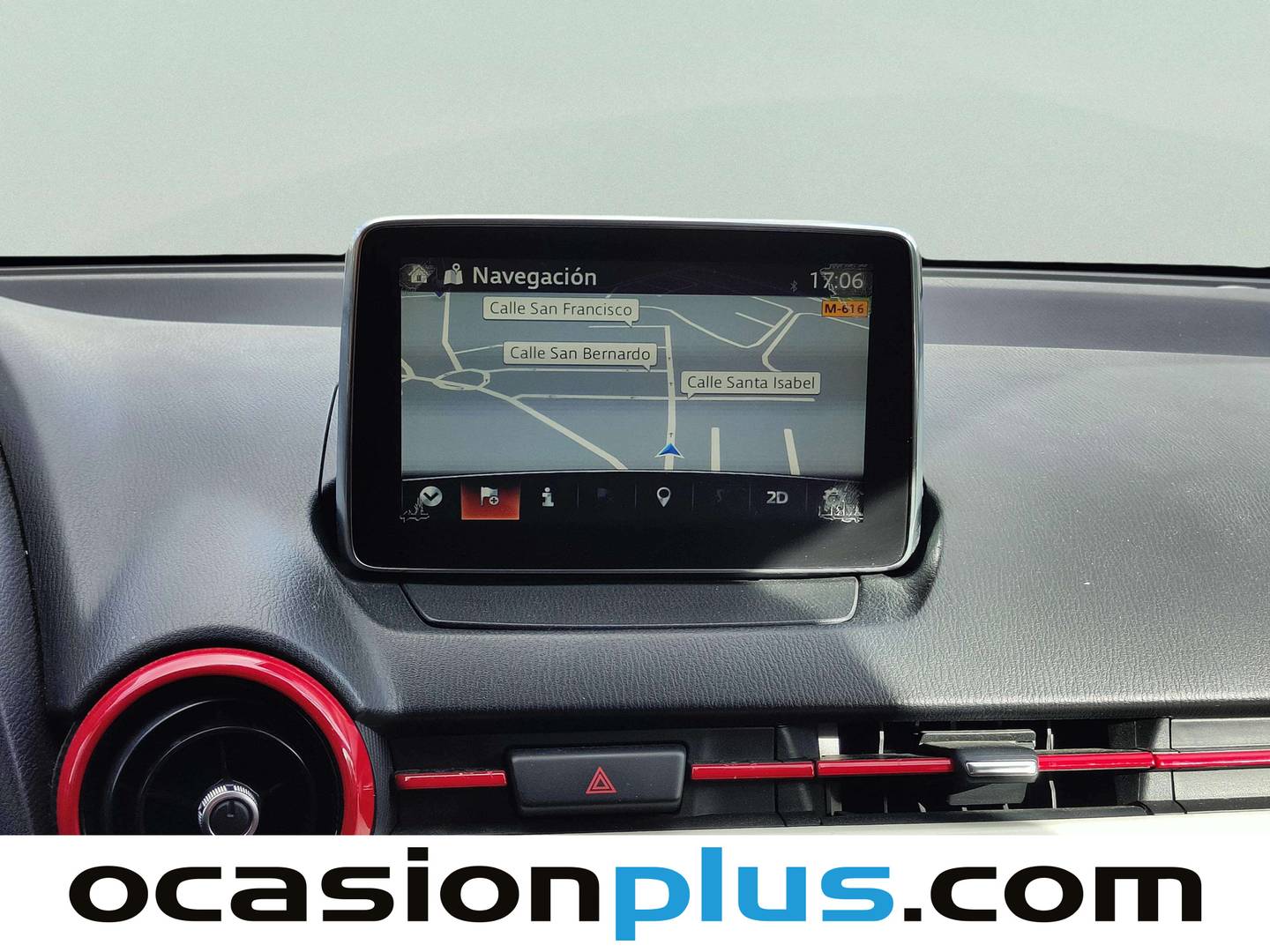 Foto Mazda Mazda2 Mazda Mazda 2 1.5 GE Style+ Confort Red (90 CV)