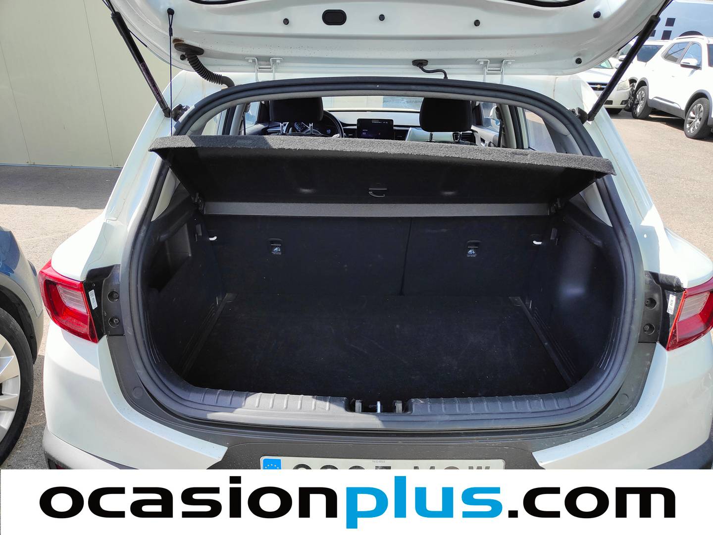 Fotos maletero KIA Stonic KIA Stonic Stonic 1.0 T-GDi Drive (100 CV)