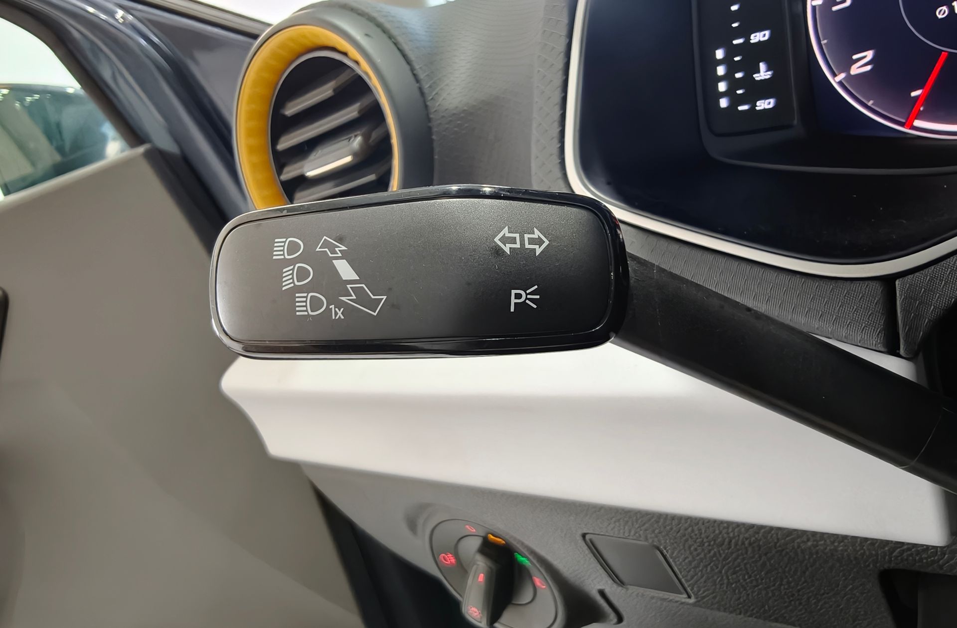 SEAT Arona 1.0 TSI Style XL DSG - foto 23
