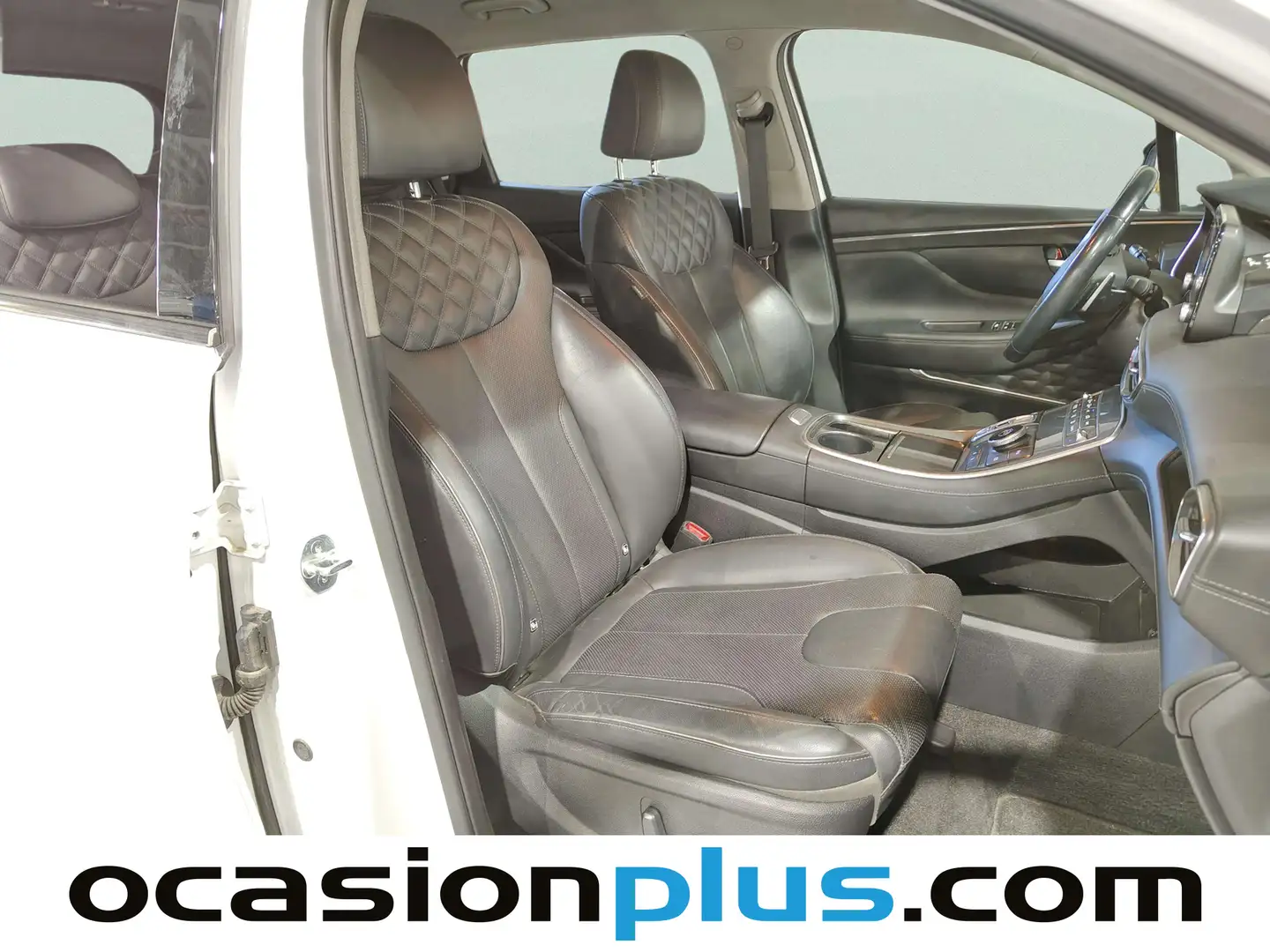 Foto Hyundai Santa Fe Hyundai Santa Fe 1.6 TGDi HEV Maxx 4x2 Auto (230 CV) 7 Plazas