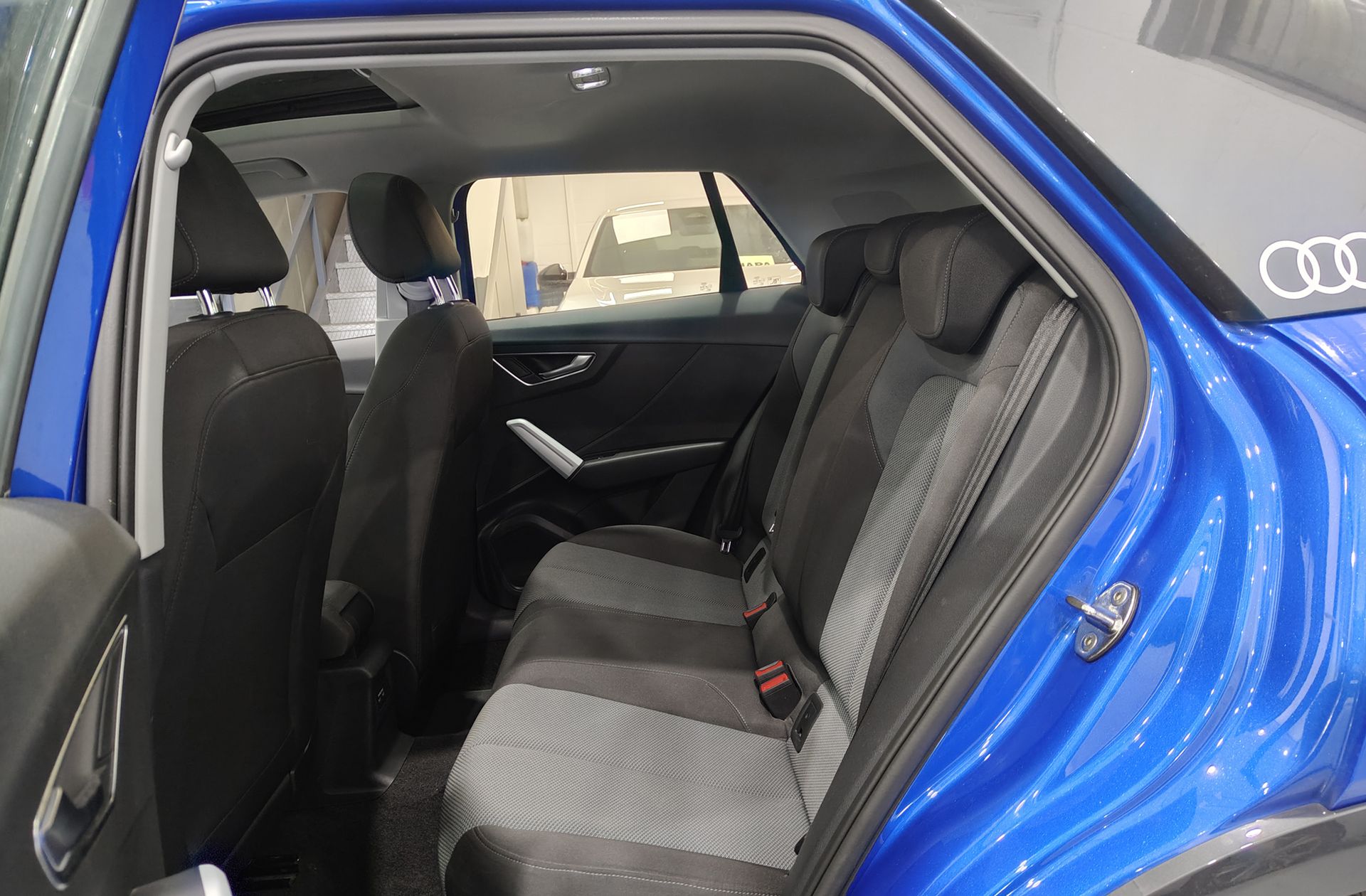 Audi Q2 design 30 TDI - foto 12