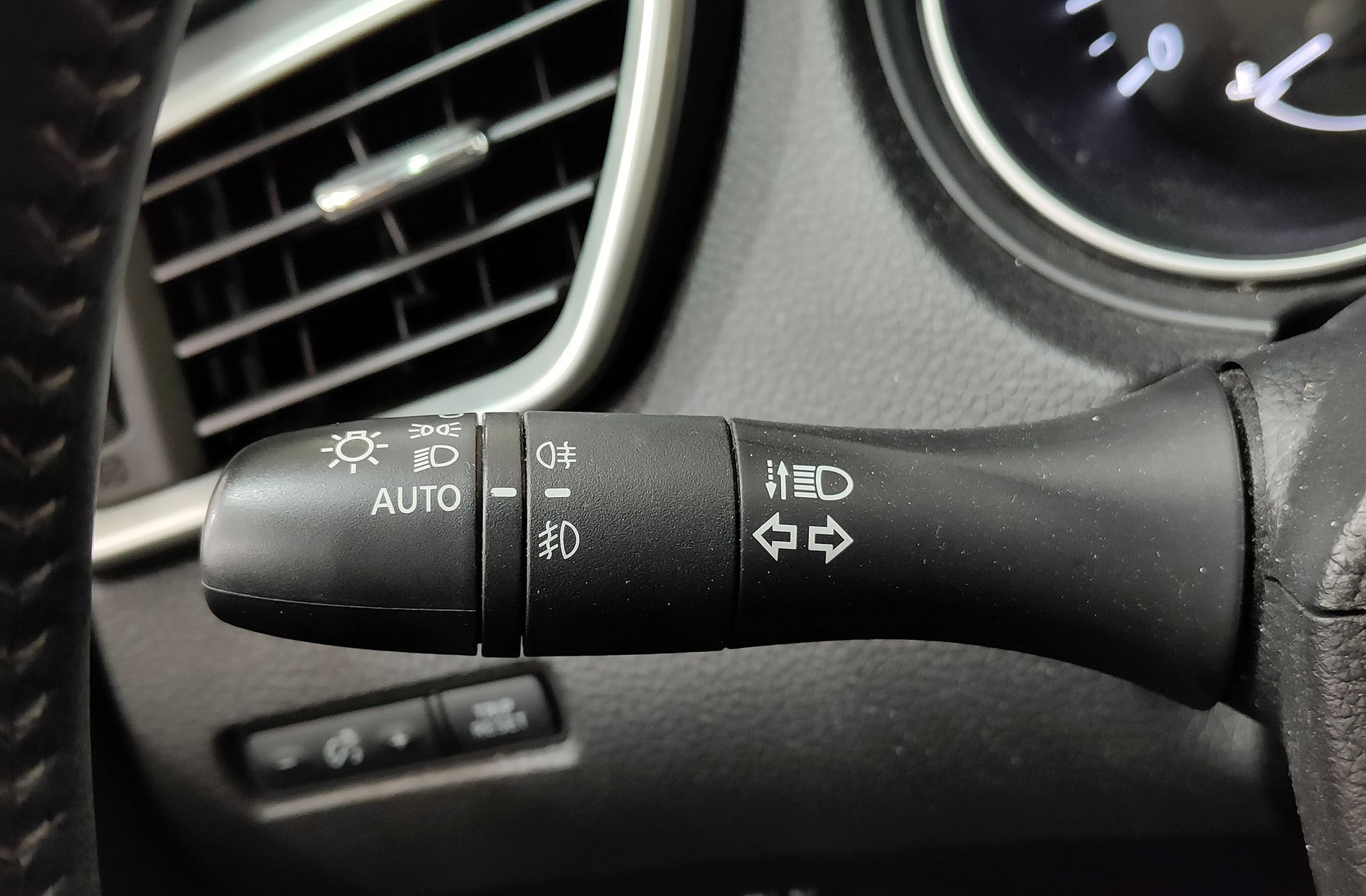 Nissan Qashqai dCi 150 N-Connecta - foto 27