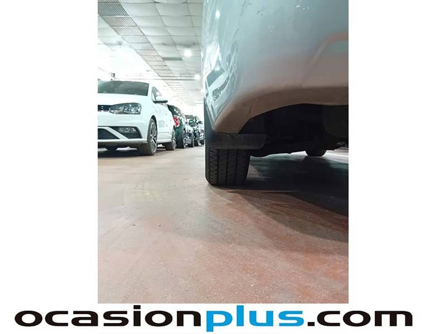 Foto SsangYong Rodius Ssangyong Rodius D22T Premium Auto 7 Plazas (178 CV)