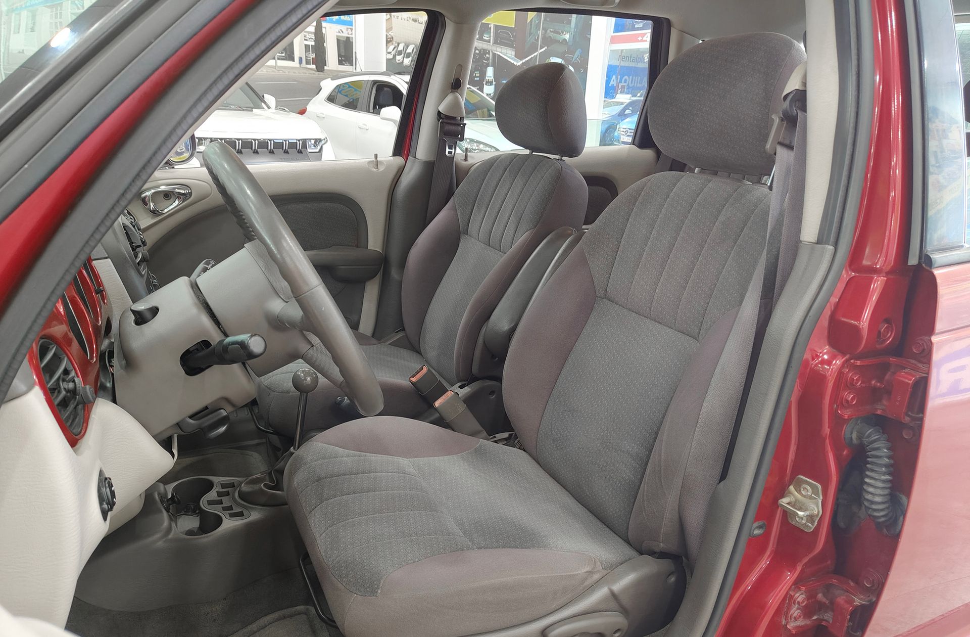Chrysler PT Cruiser 2.4 Touring - foto 8