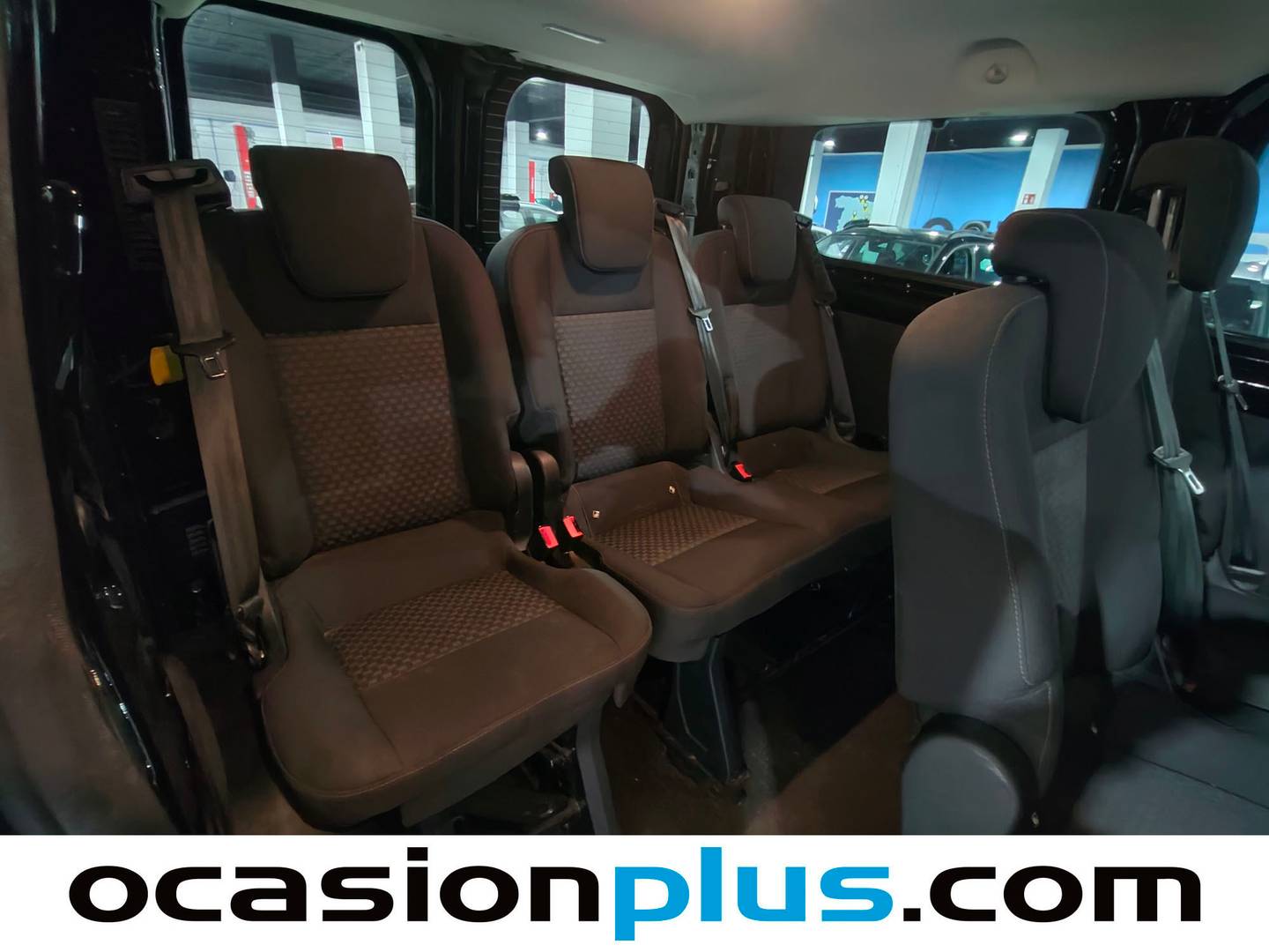 Foto asientos delanteros Ford Transit Custom Ford Transit Custom Kombi 2.0 TDCI 320 L1 Trend (130 CV) 9 Plazas
