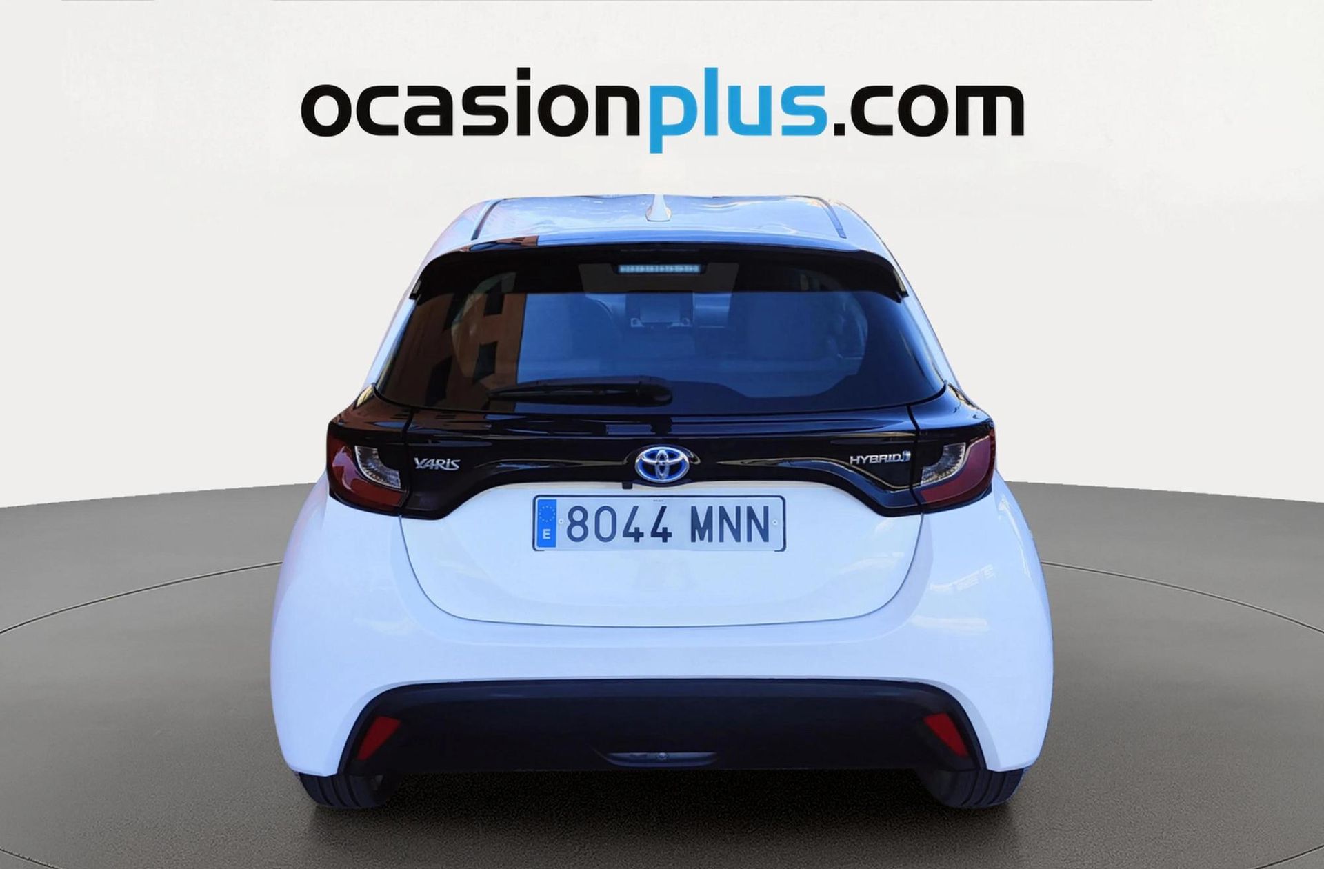 Toyota Yaris 120H Business Plus - foto 12
