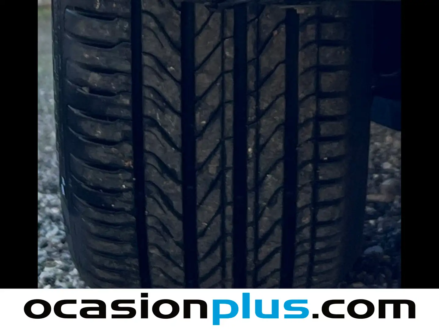 Foto Renault Mégane Renault Megane Sport Tourer Zen TCe (140 CV) GPF