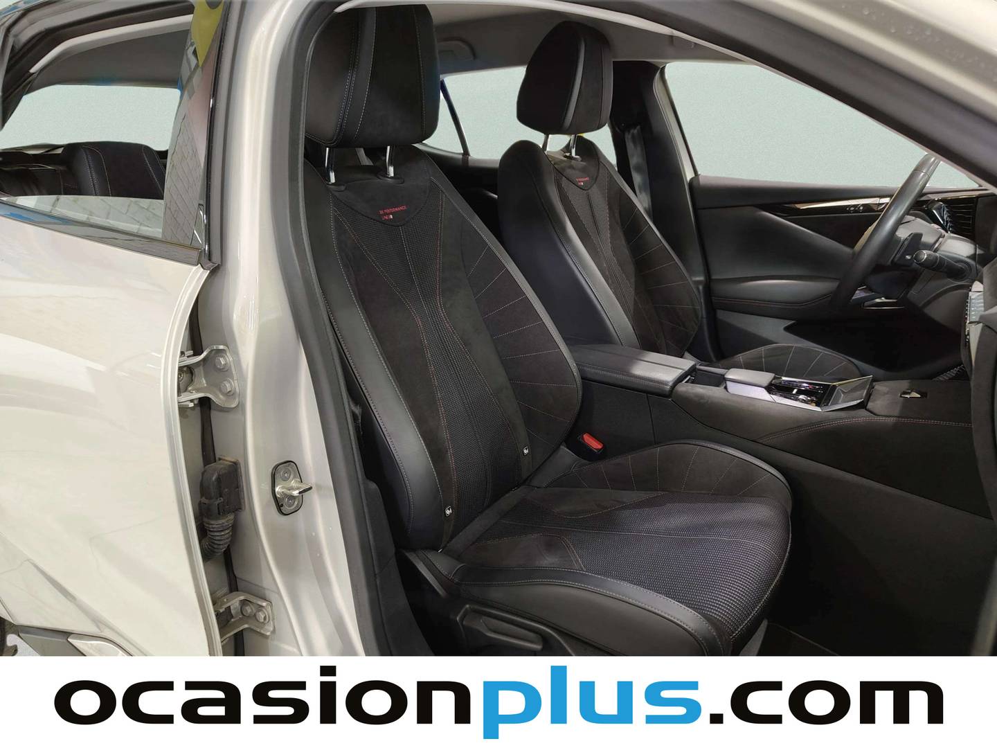 Foto DS DS 4 DS DS4 E-Tense 225 Performance Line (225 CV)