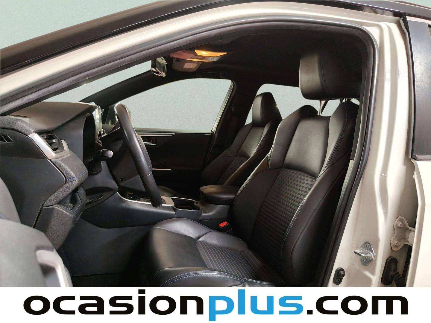 Foto asientos delanteros Toyota Rav4 Toyota Rav4 2.5 hybrid 220H Style e-CVT (218 CV)