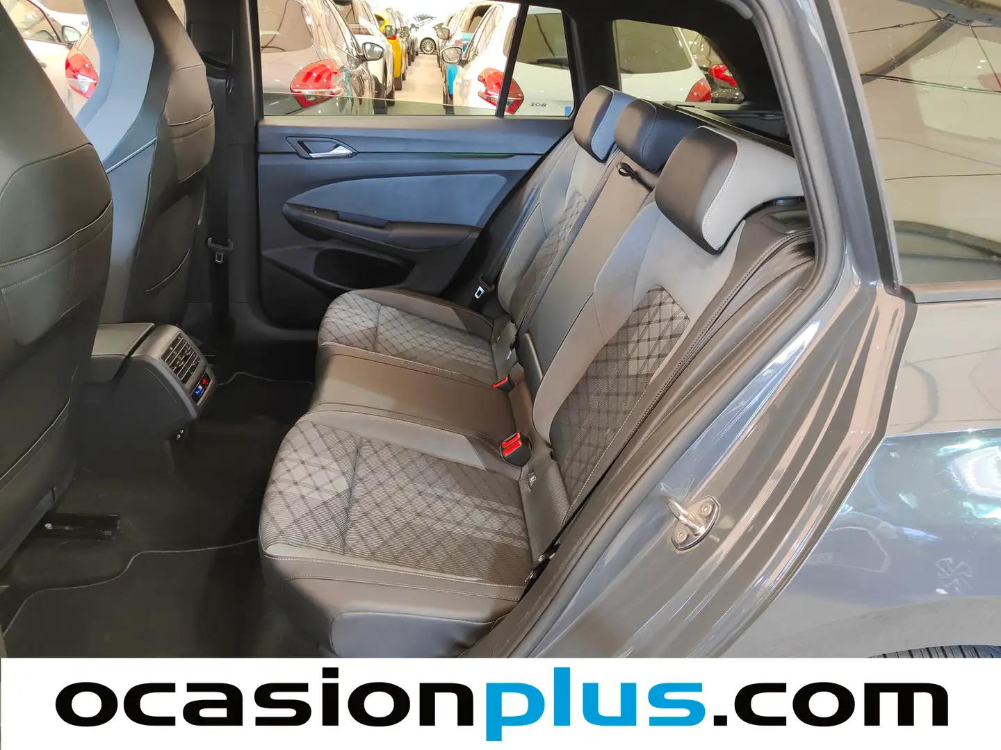 Foto Volkswagen Golf Volkswagen Golf Variant R-Line 2.0 TDI (150 CV) DSG