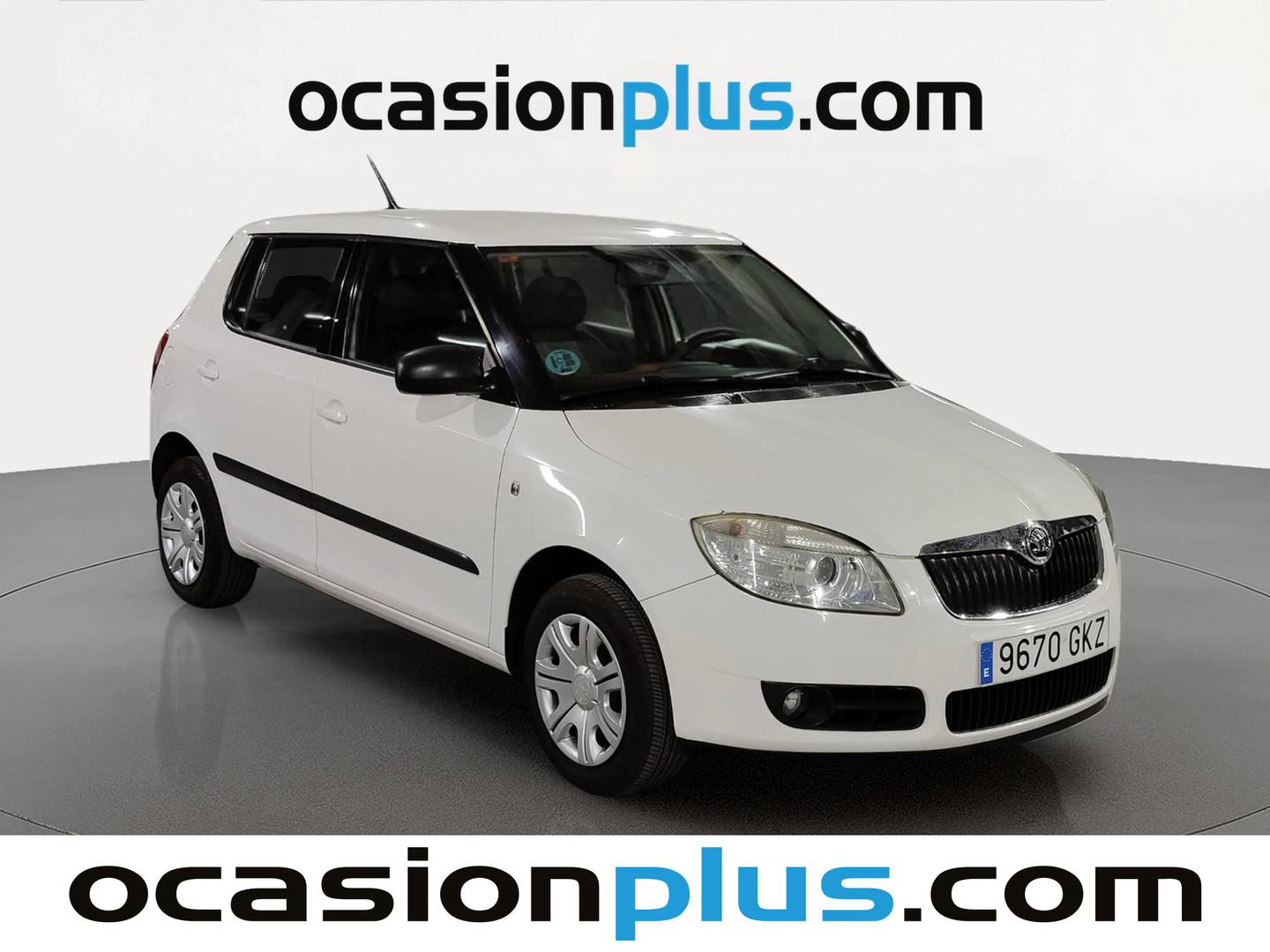Foto delantera Skoda Fabia Skoda Fabia 1.2 Young (60 CV) derecha