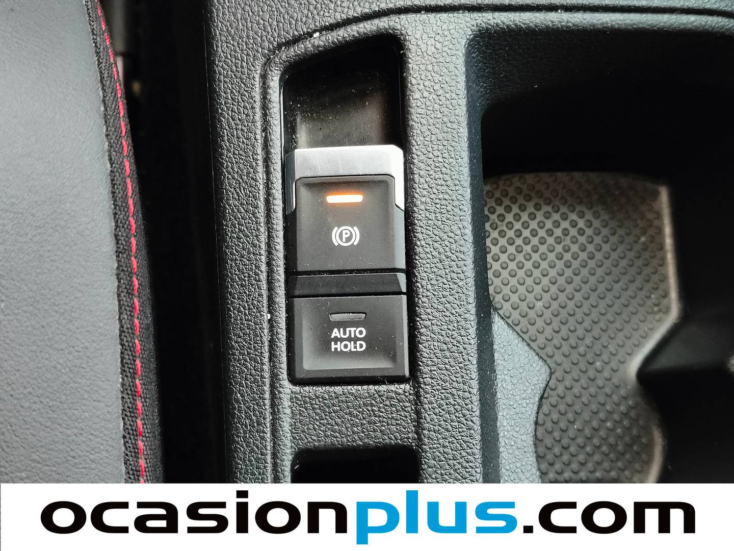 Foto Volkswagen T-Roc Volkswagen T-Roc Sport 2.0 TDI (150 CV) DSG