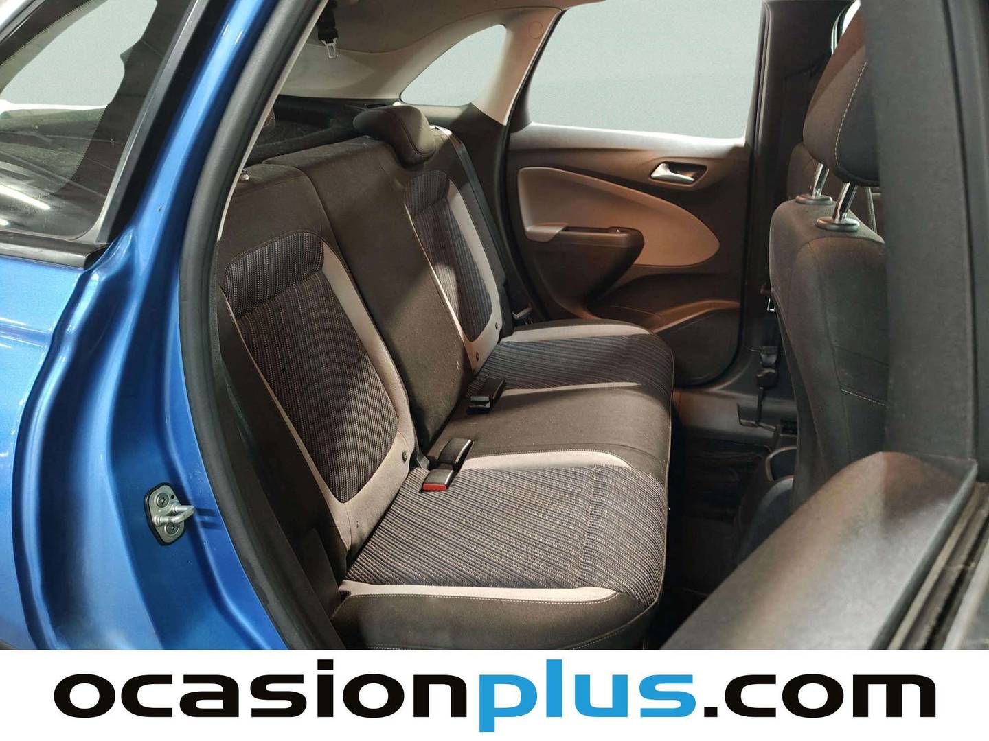 Foto Opel Crossland X Opel Crossland X 1.2 S&S Design Line 120 Aniversario (110 CV)