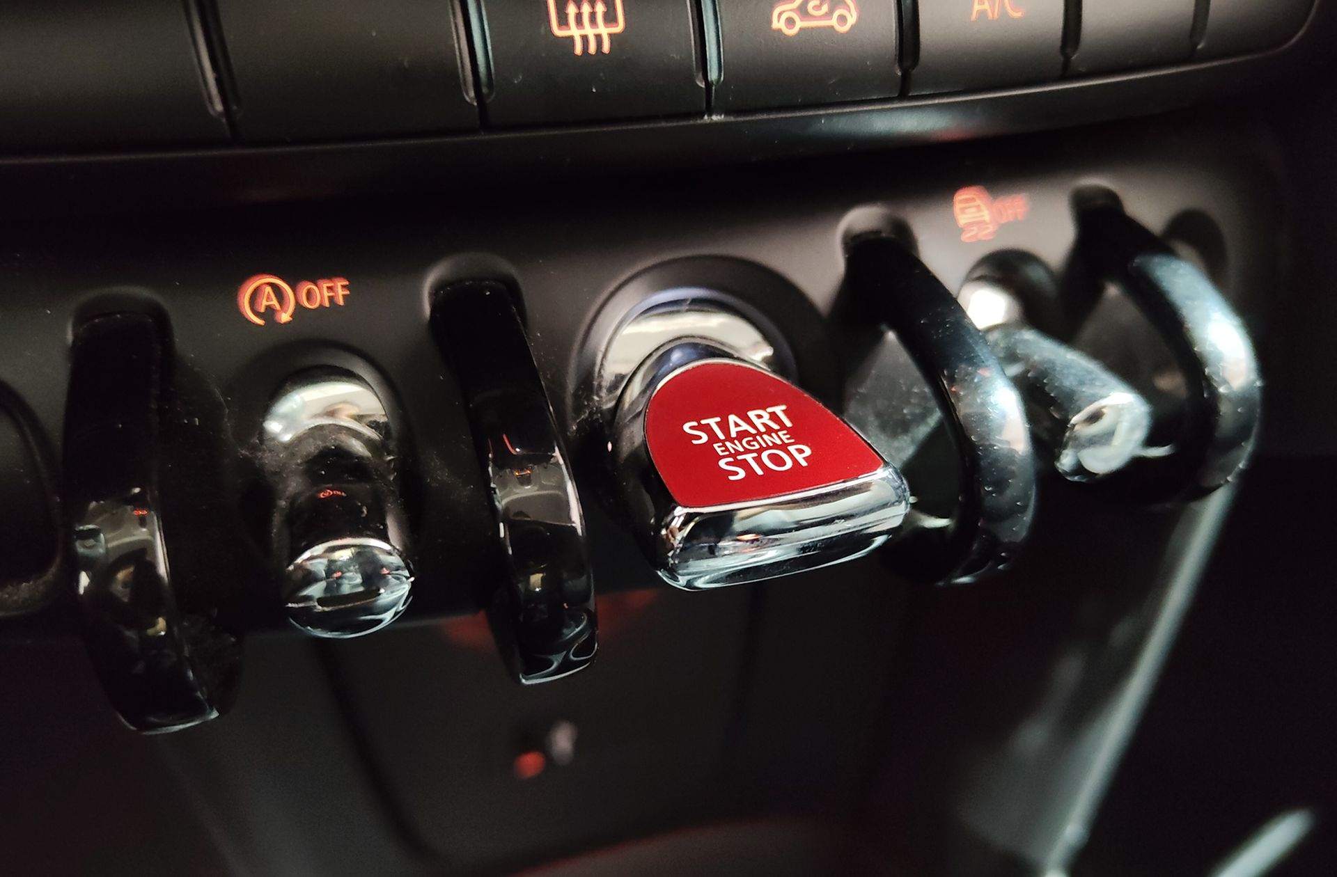 MINI Cooper One - foto 31