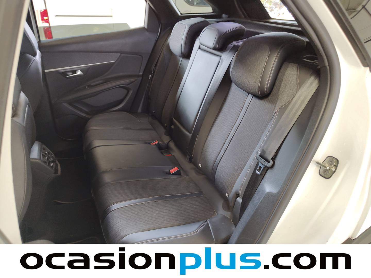 Foto asientos traseros Peugeot 3008 Peugeot 3008 BlueHDI 130 S&S GT Line (130 CV)