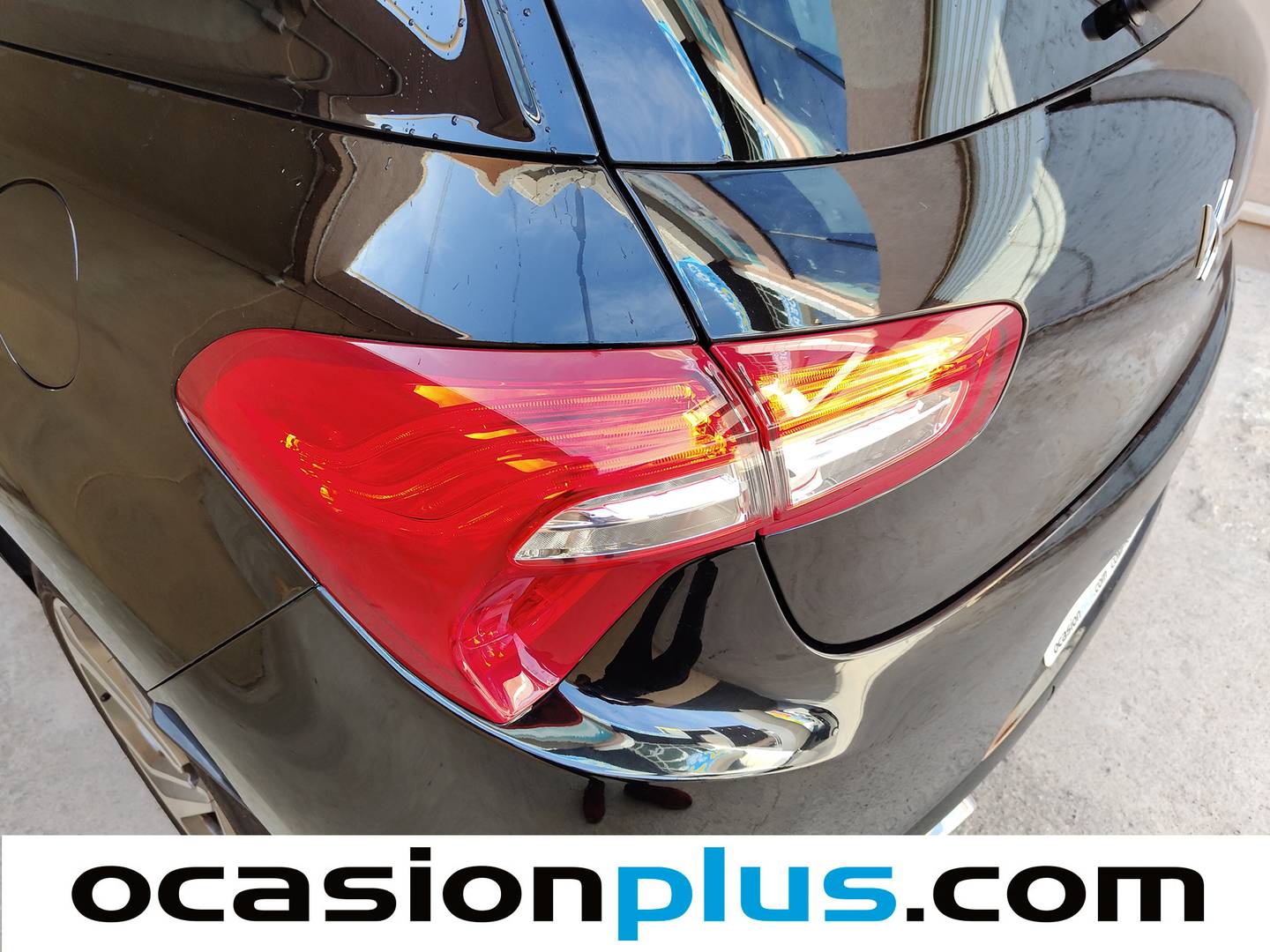 Foto DS DS 5 DS DS5 BlueHdi 180 Sport EAT6 (181 CV)