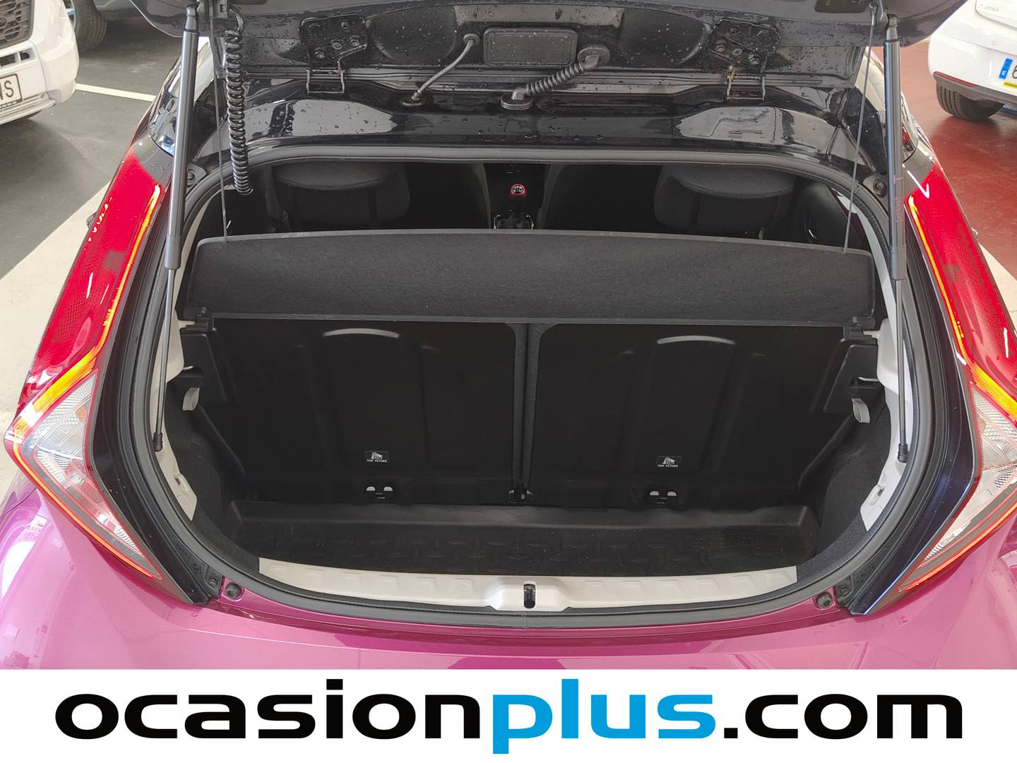 Foto asientos delanteros Toyota Aygo Toyota Aygo 1.0 VVT-i x-play business (69 CV)