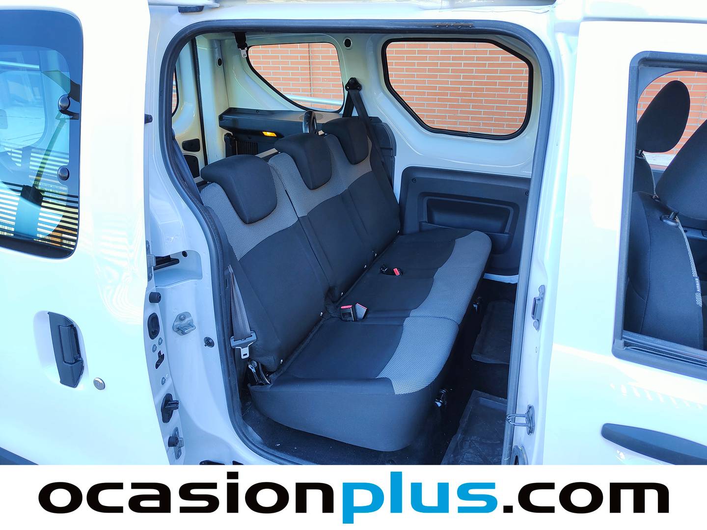 Foto asientos traseros Dacia Dokker Dacia Dokker Essential 1.6 (100 CV) GLP