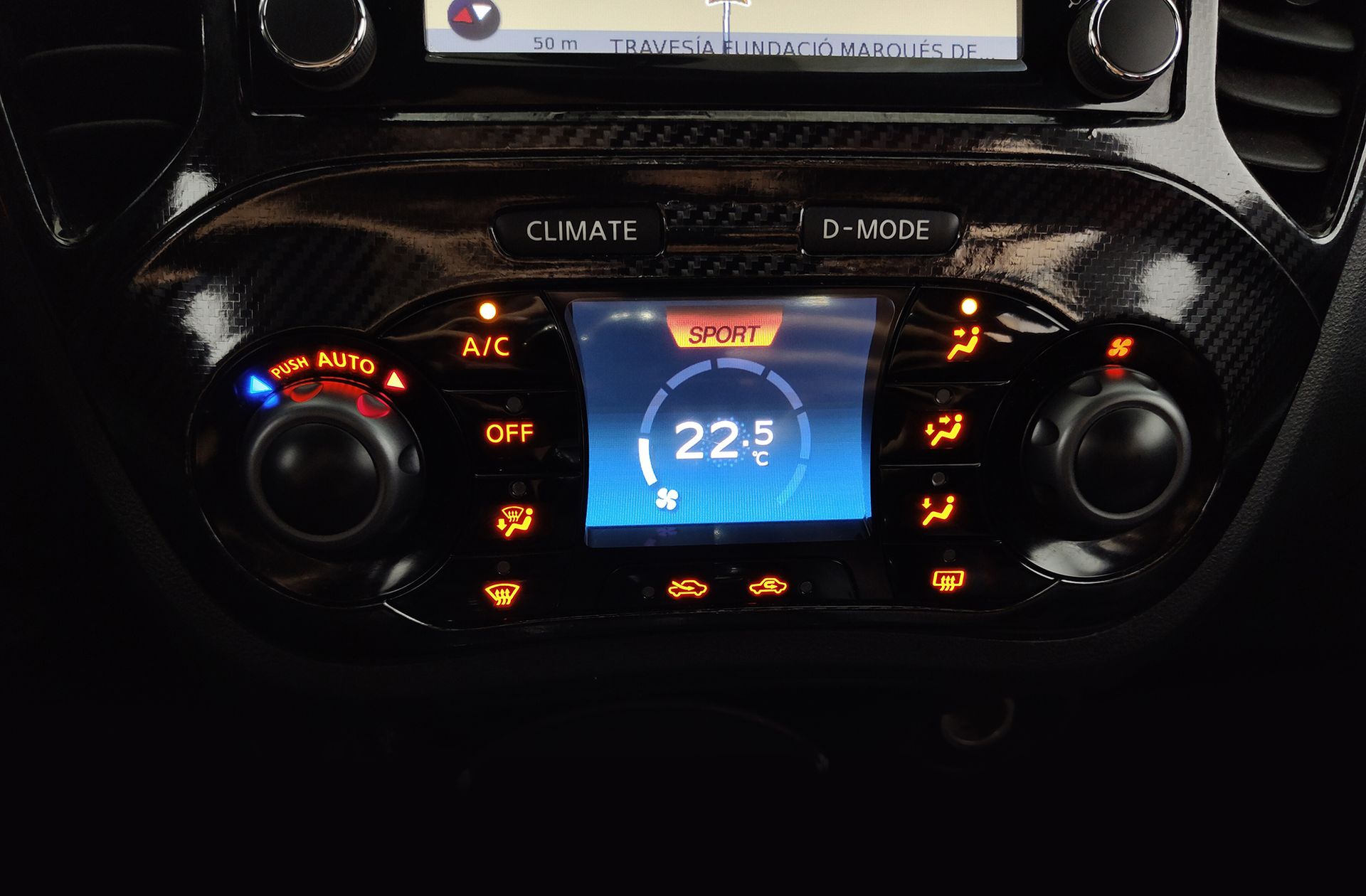 Nissan Juke 1.6 DIG-T Nismo RS 4x4 XTronic - foto 33