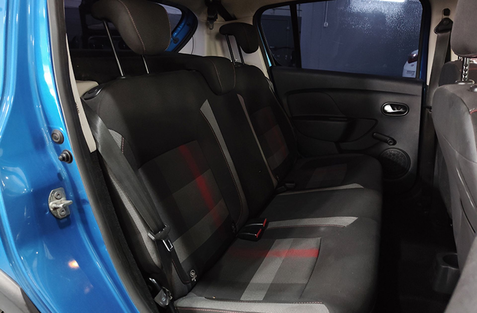 Dacia Sandero Serie Limitada Xplore TCe - foto 15