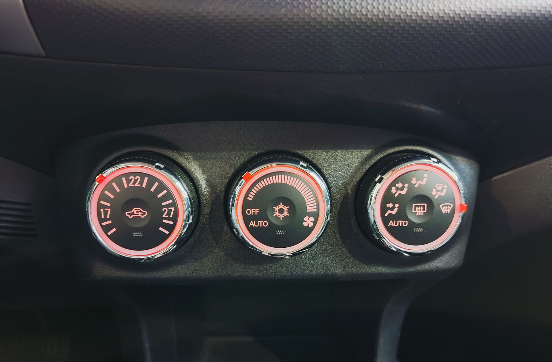 Peugeot 4007 2.2 HDi Sport Pack DCS 7 plazas - foto 33