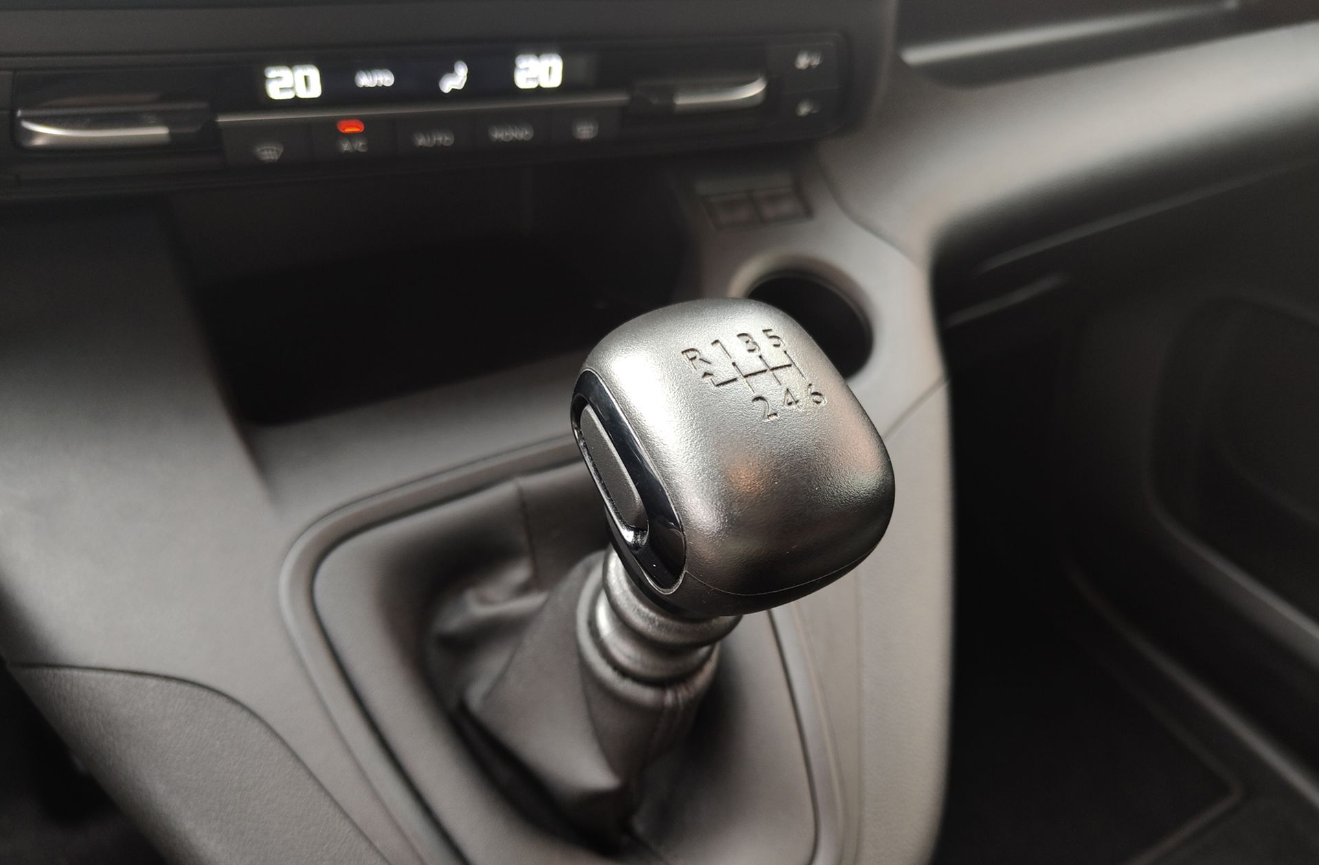 Citroën Berlingo BlueHDi 130 Talla XL Shine - foto 5