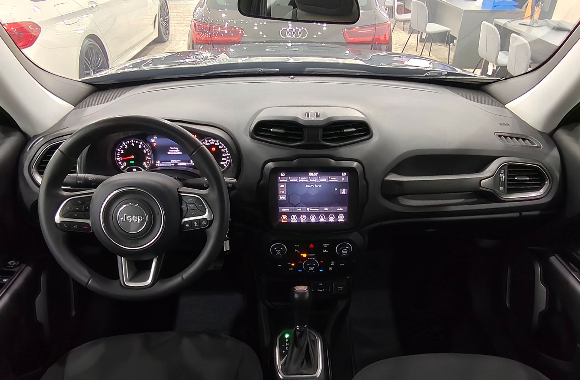 Jeep Renegade eHybrid 1.5 Limited ATX - foto 6