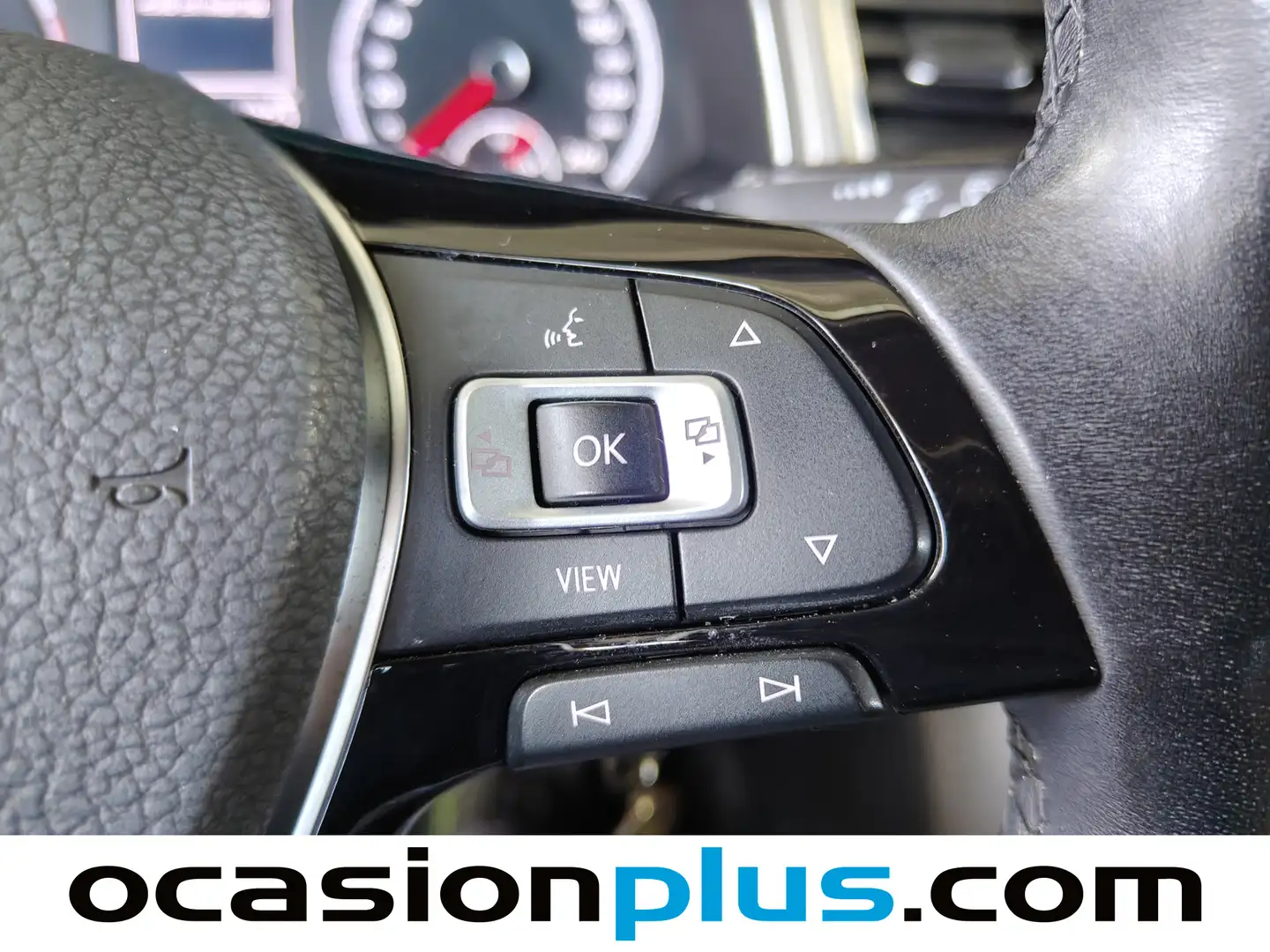 Foto Volkswagen T-Roc Volkswagen T-Roc Advance R-Line 2.0 TDI (150 CV) DSG