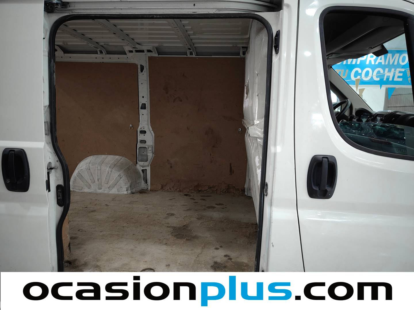 Foto asientos traseros Peugeot Boxer Peugeot Boxer Furgon BlueHDi 140 S&S 330 L1H1 (140 CV)