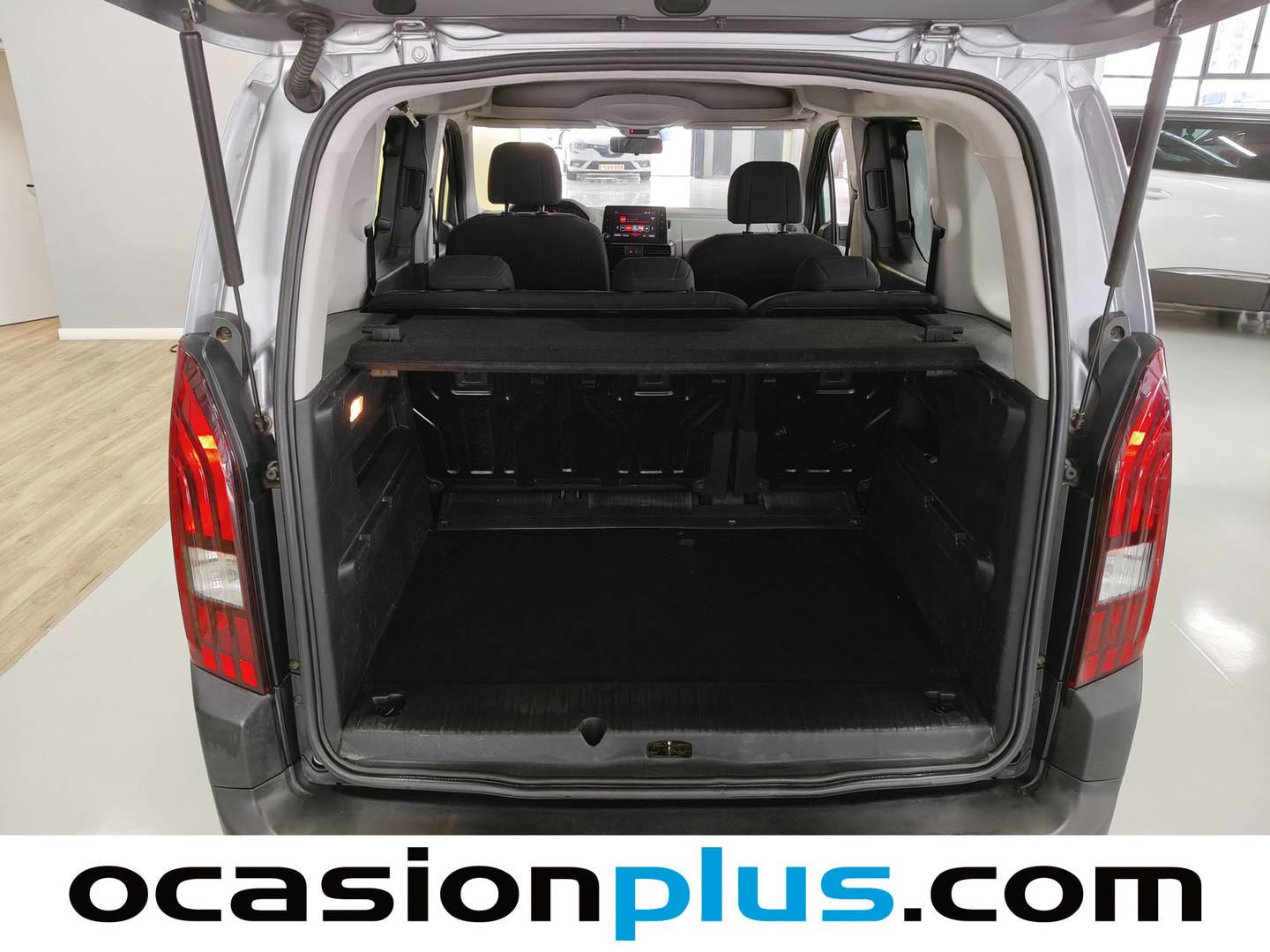 Foto asientos delanteros Peugeot Rifter Peugeot Rifter PureTech 110 S&S Active Standard (110 CV)