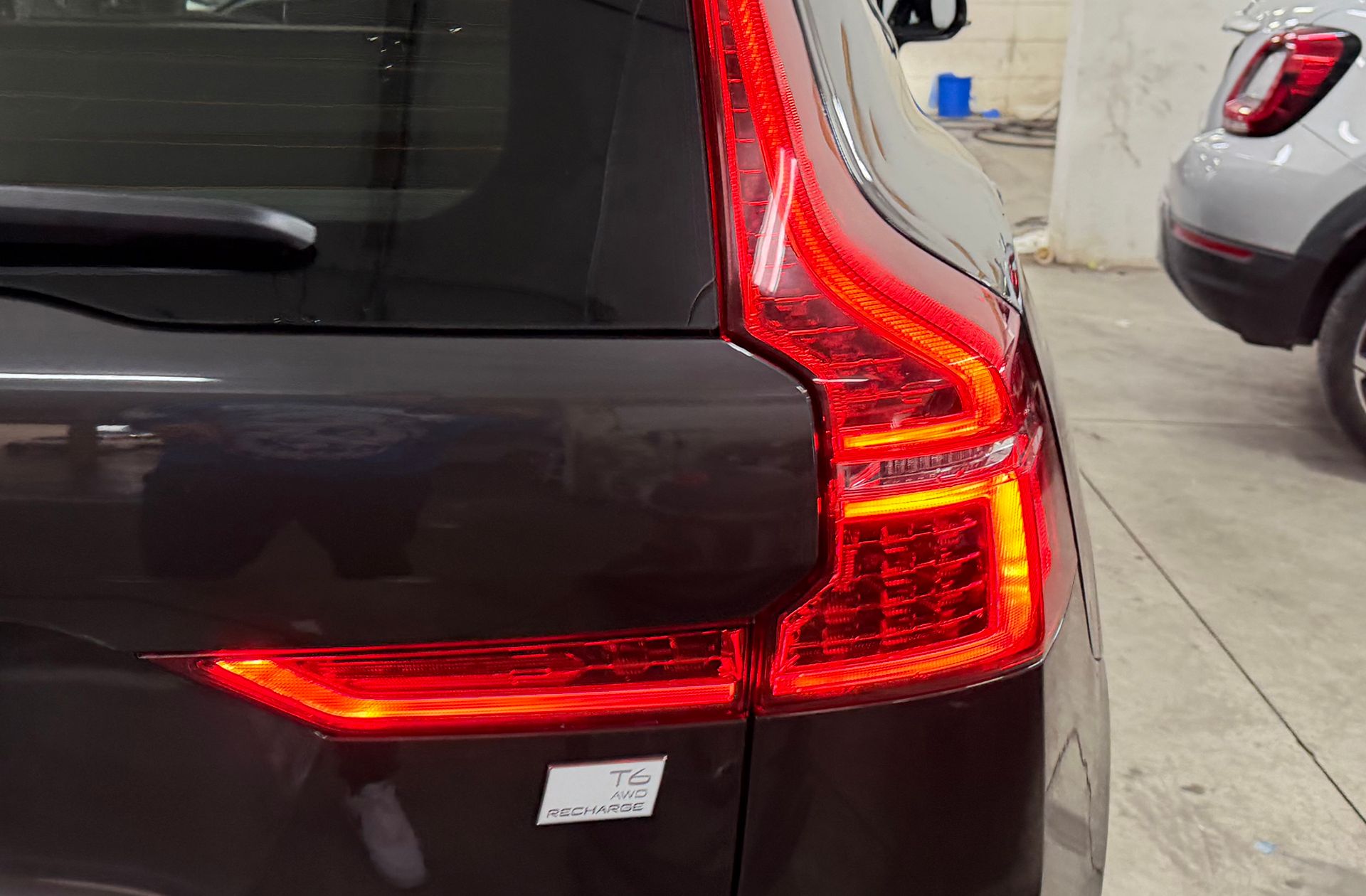 Volvo XC60 T6 Recharge Core AWD - foto 16