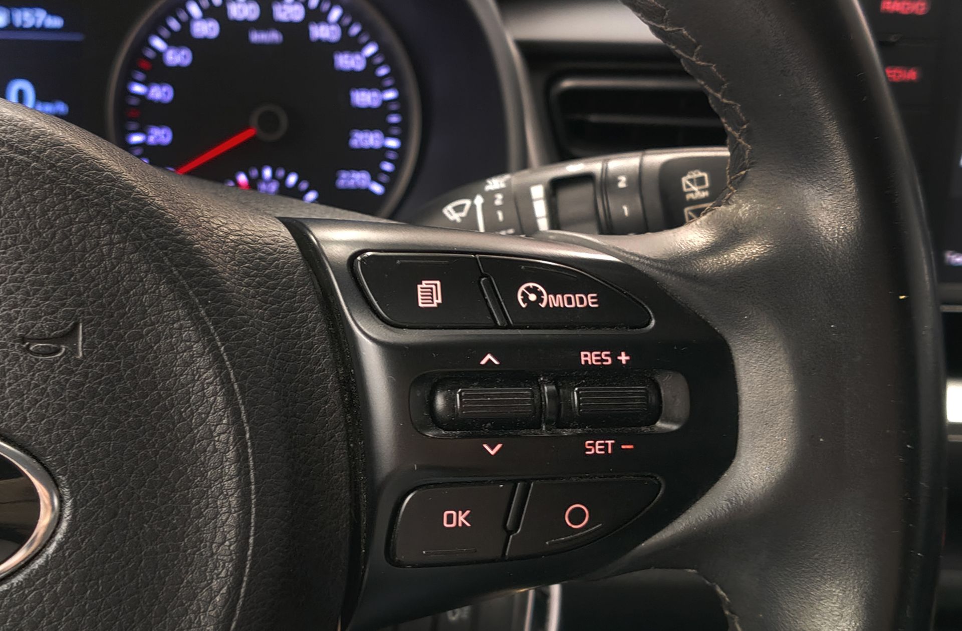 Kia Stonic 1.6 CRDi VGT Concept - foto 24