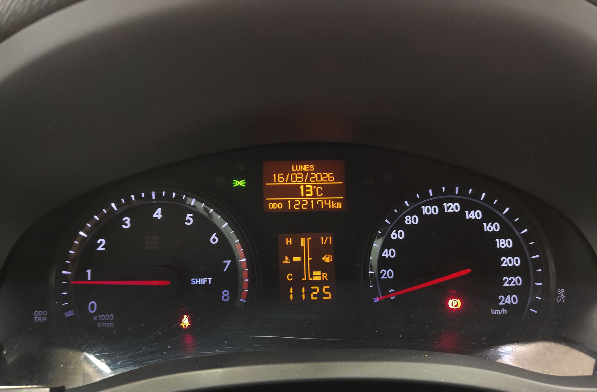 Toyota Avensis 140 Advance - foto 22