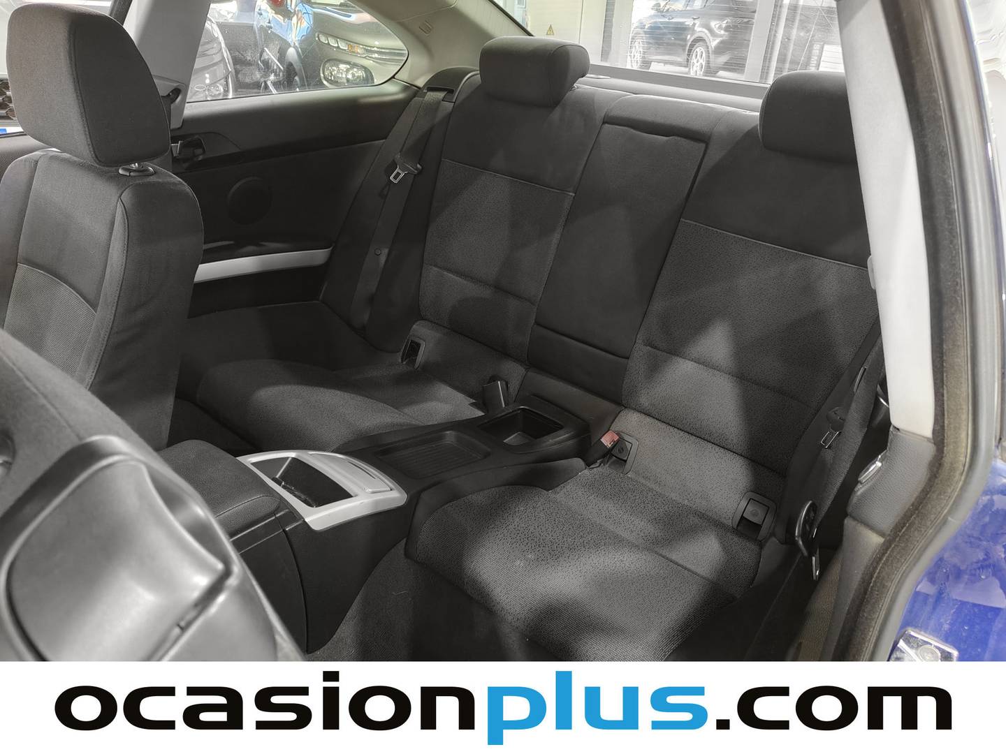Foto asientos traseros BMW Serie 3 BMW Serie 3 330xi Coupe (272 CV)
